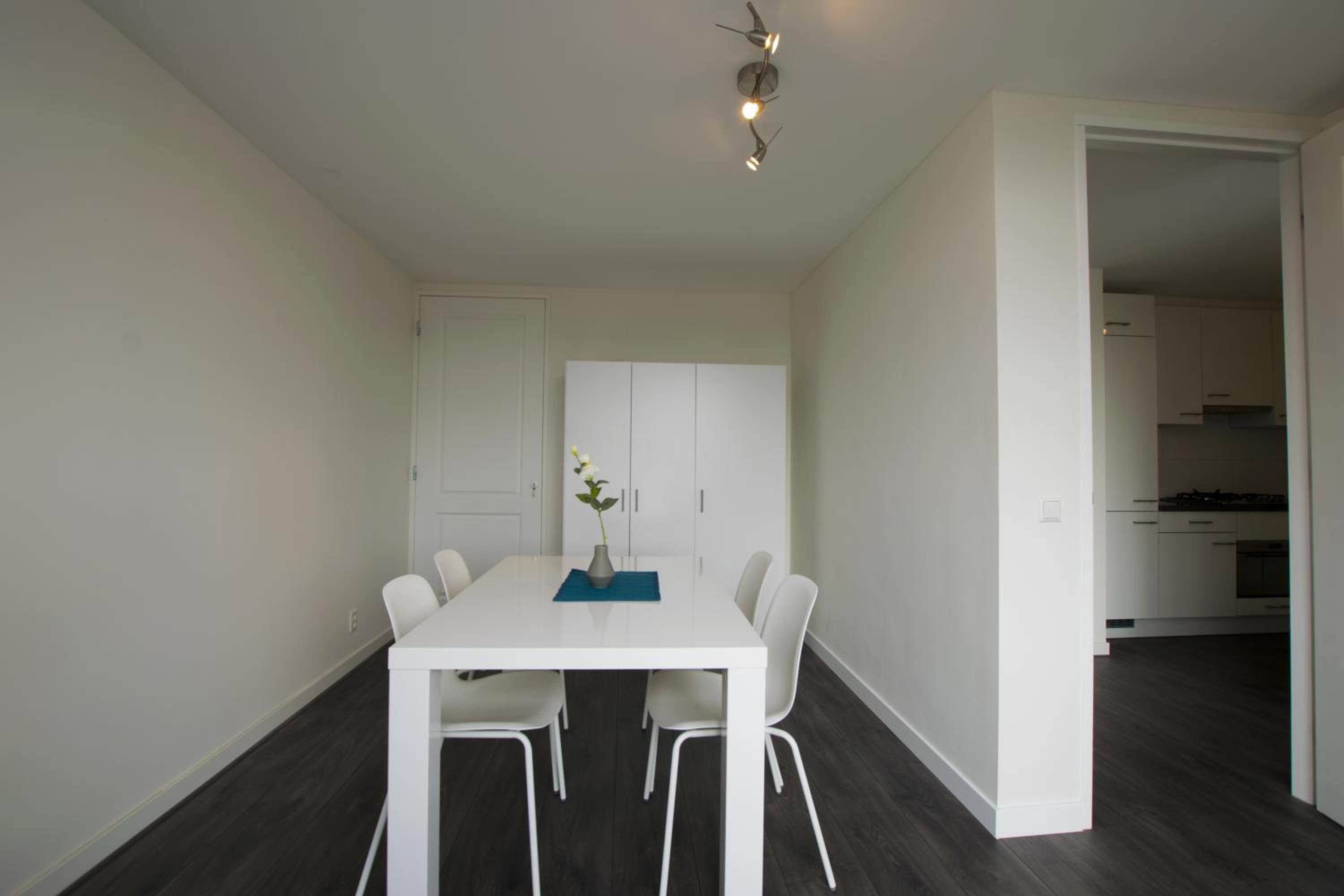 White Moon Apartment