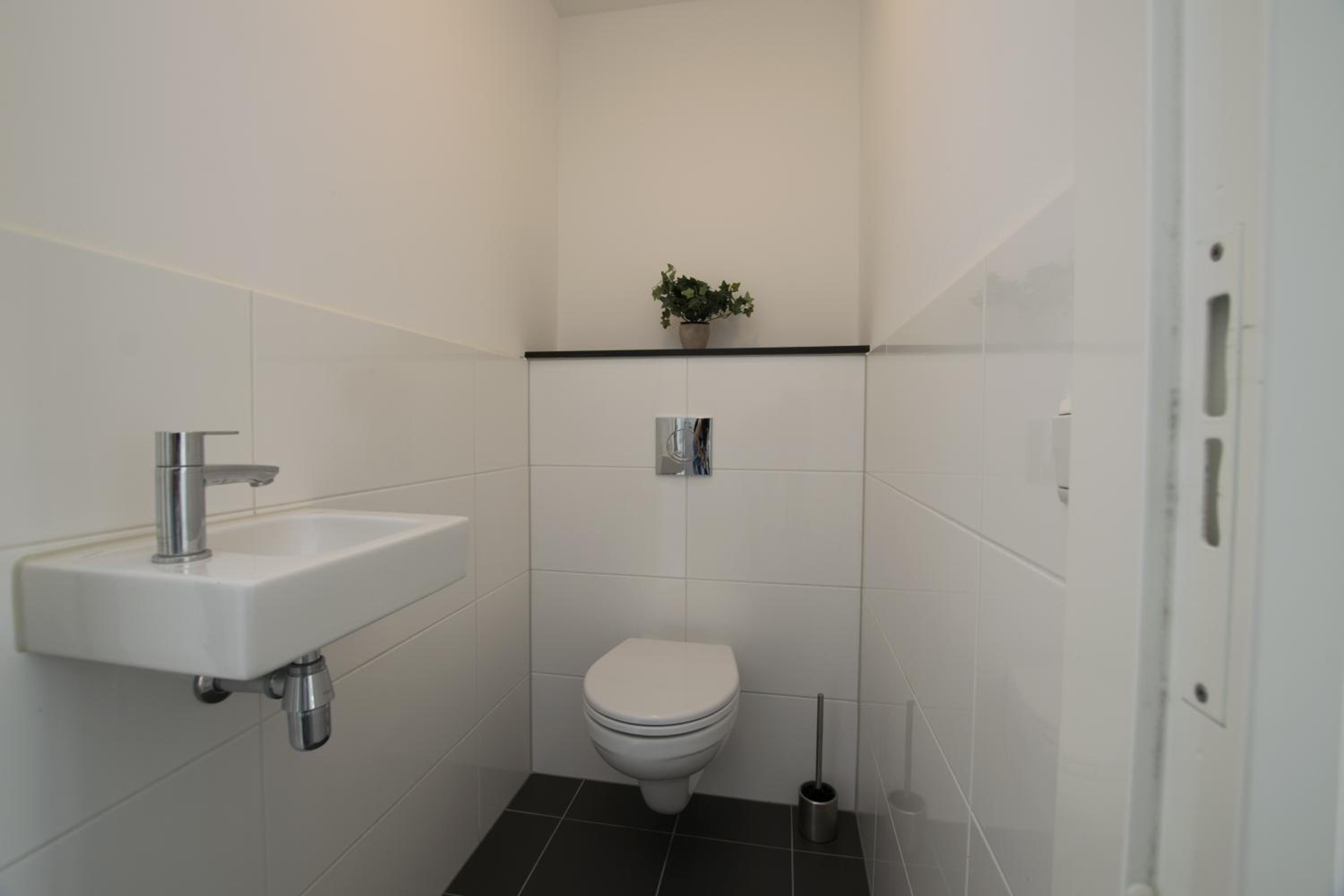 White Moon Apartment