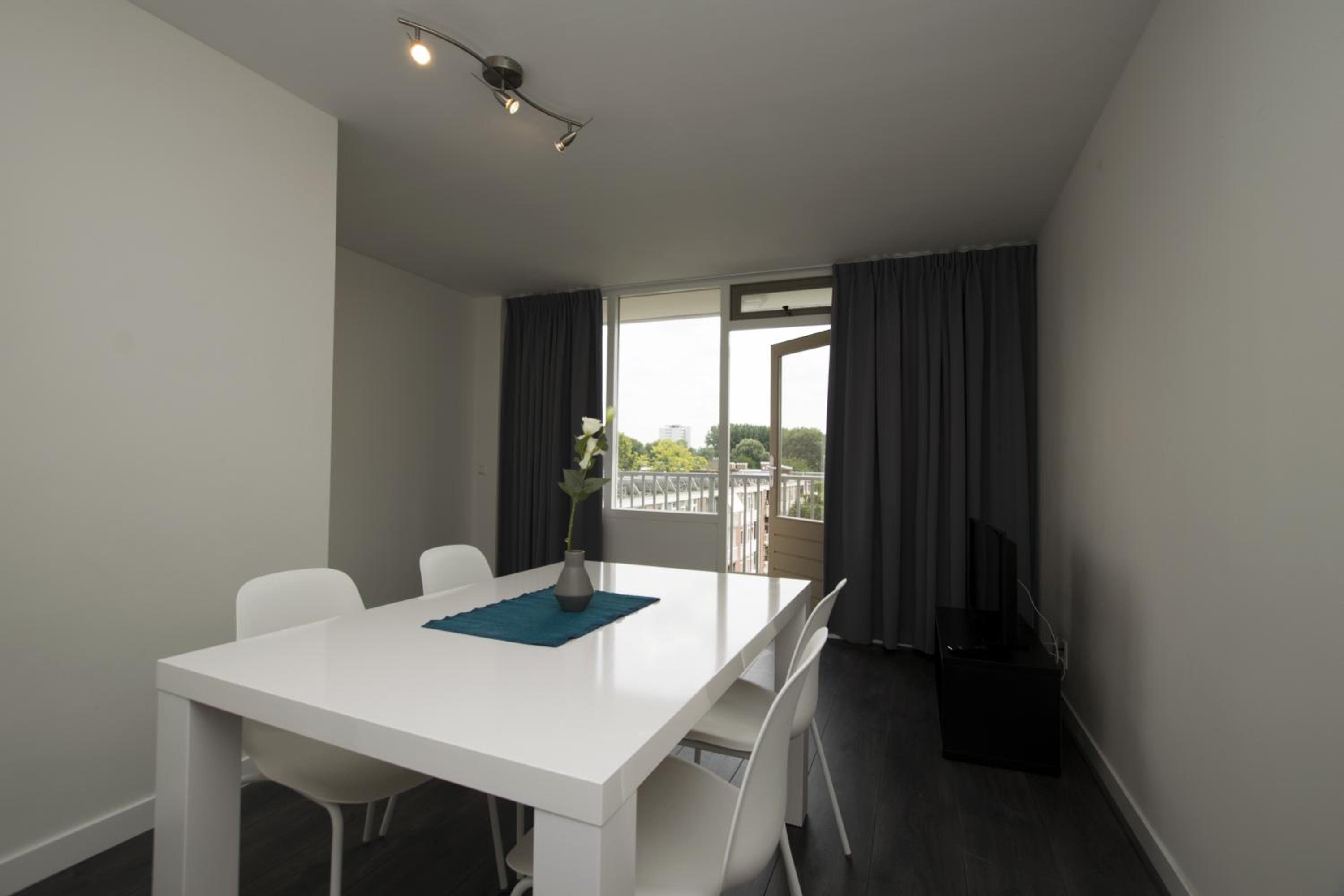 White Moon Apartment