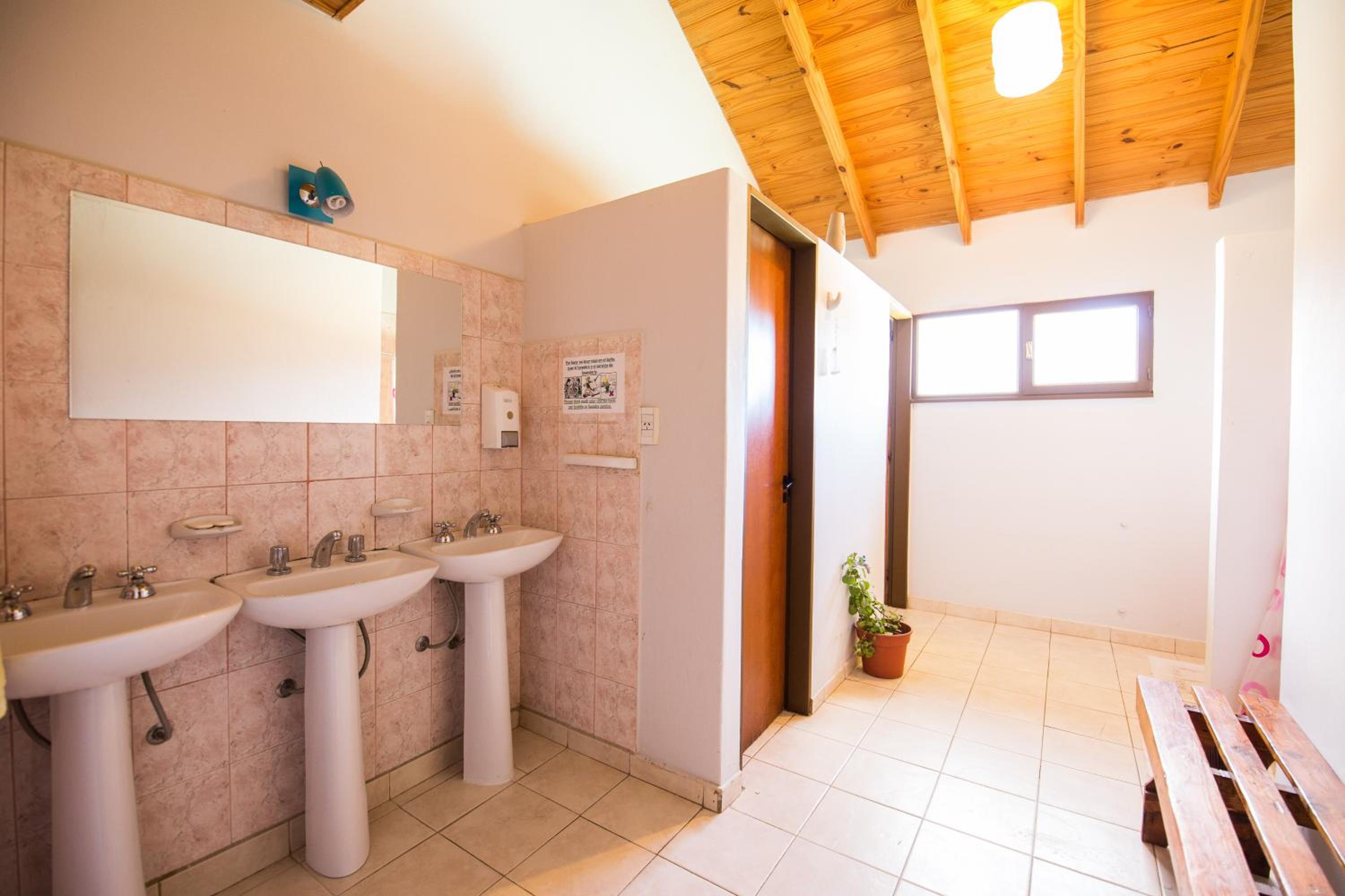 Hostel Nakel Yenu