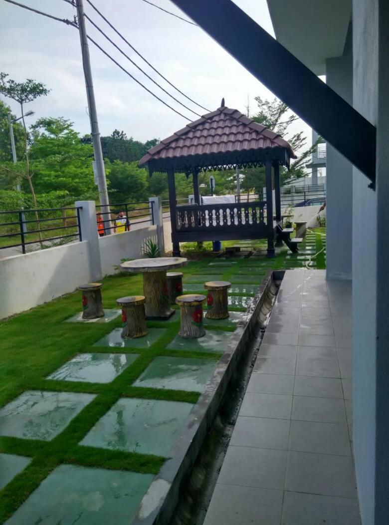 Photo 13