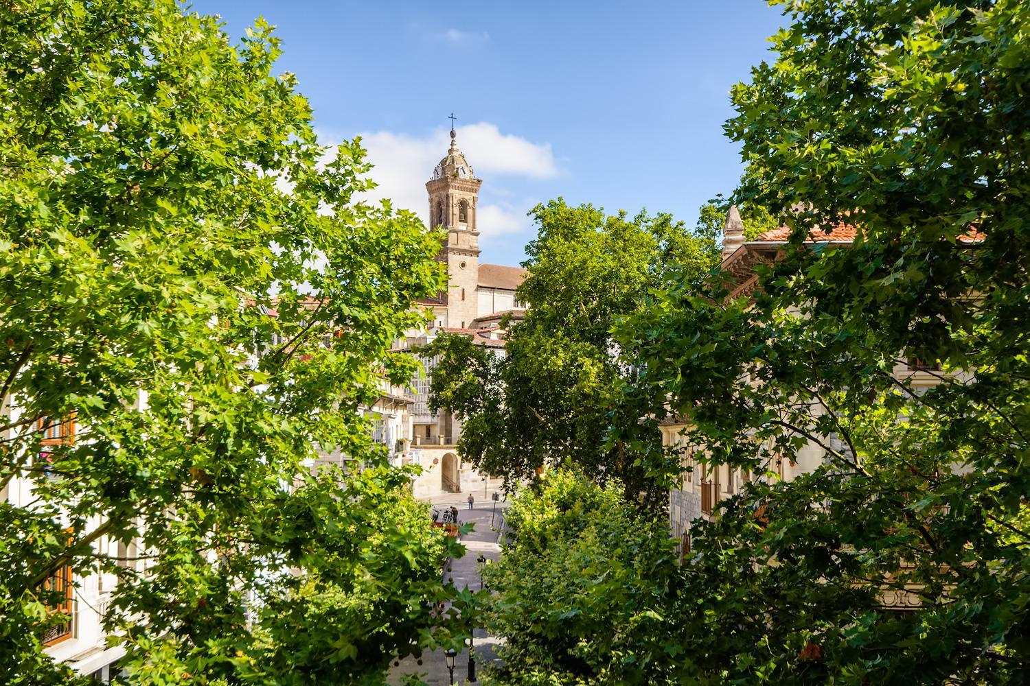 HABITAKA, Hogares de paso