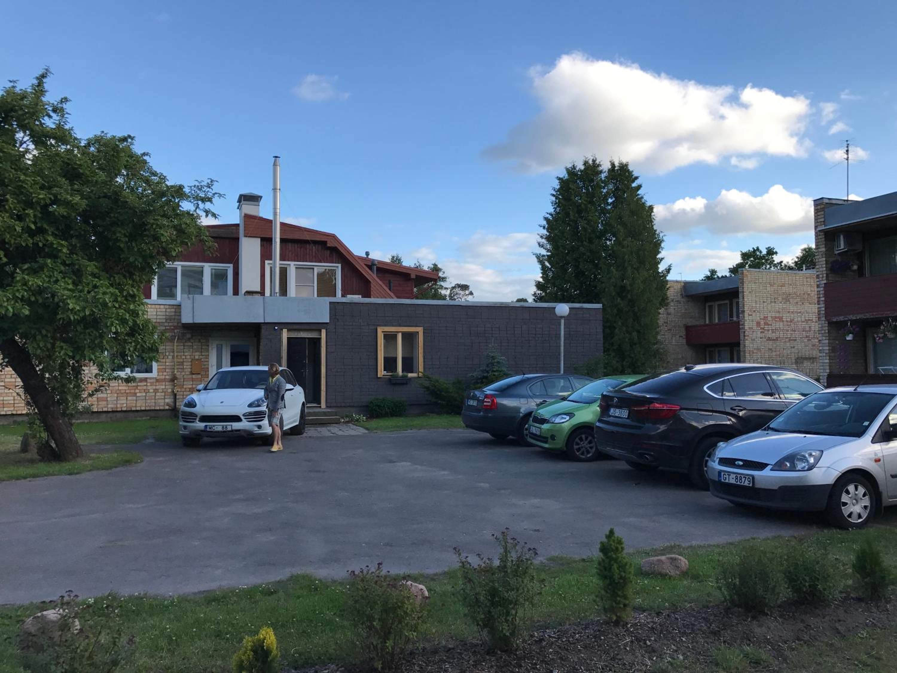 Photo 16