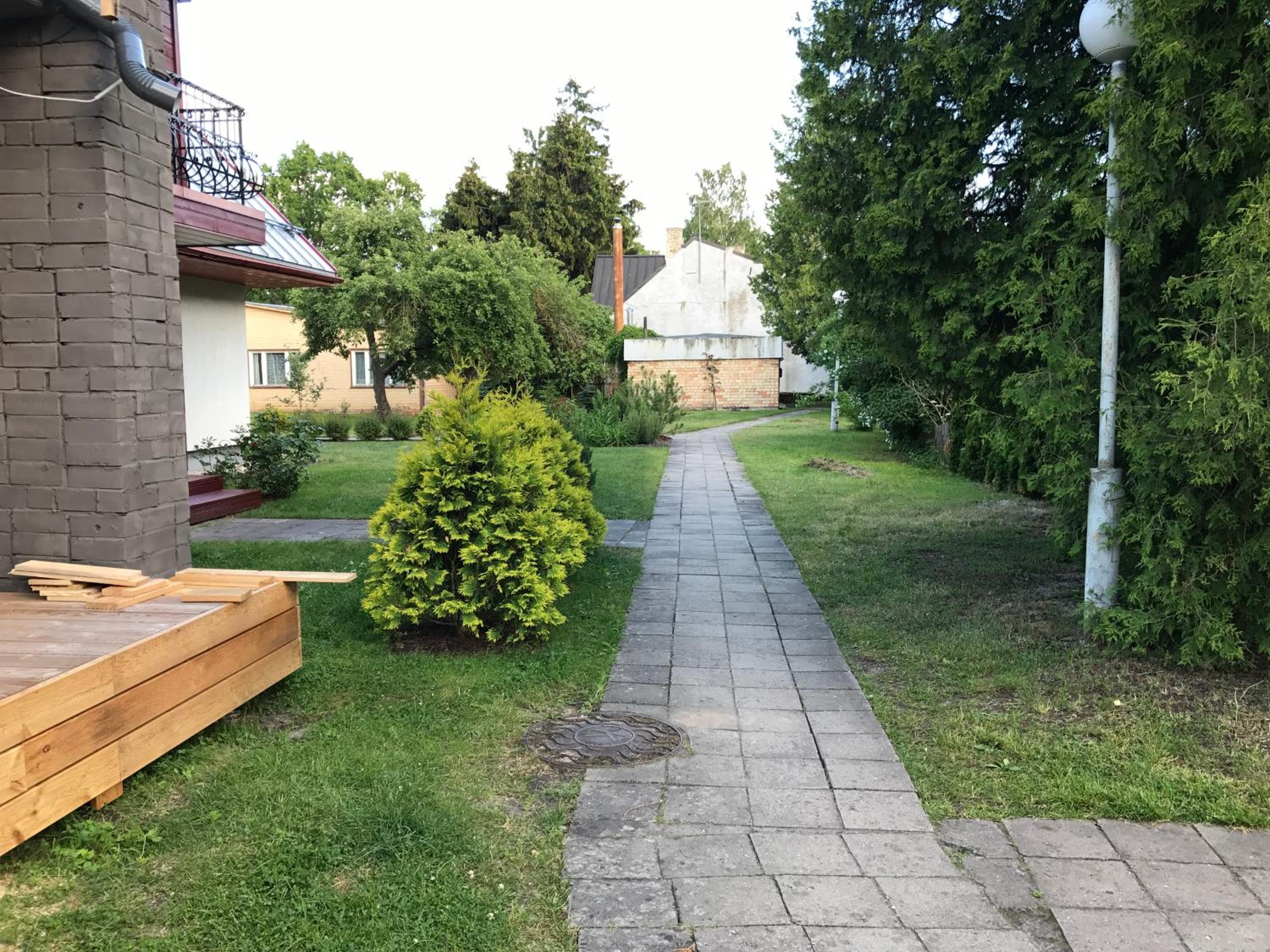 Photo 18