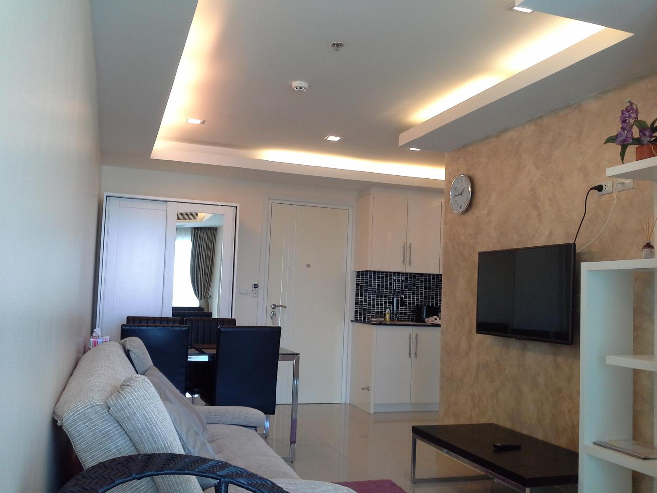 Cosy Beach View Apartments