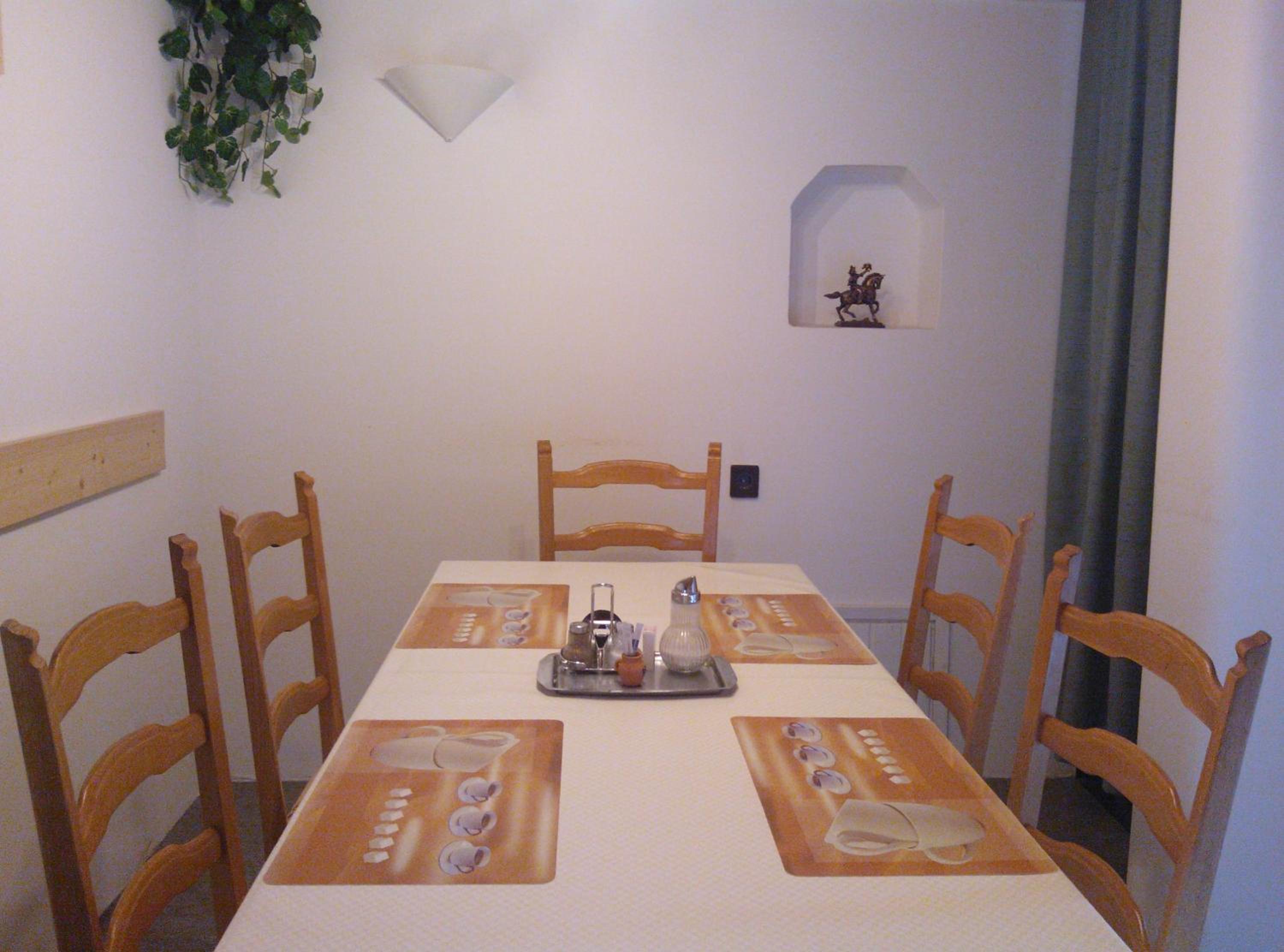 Photo 37