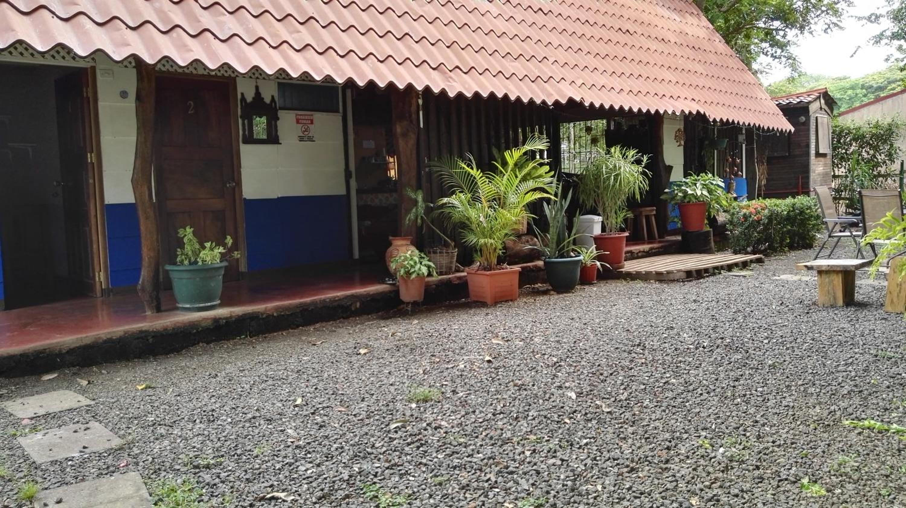 Congos Hostal y Camping