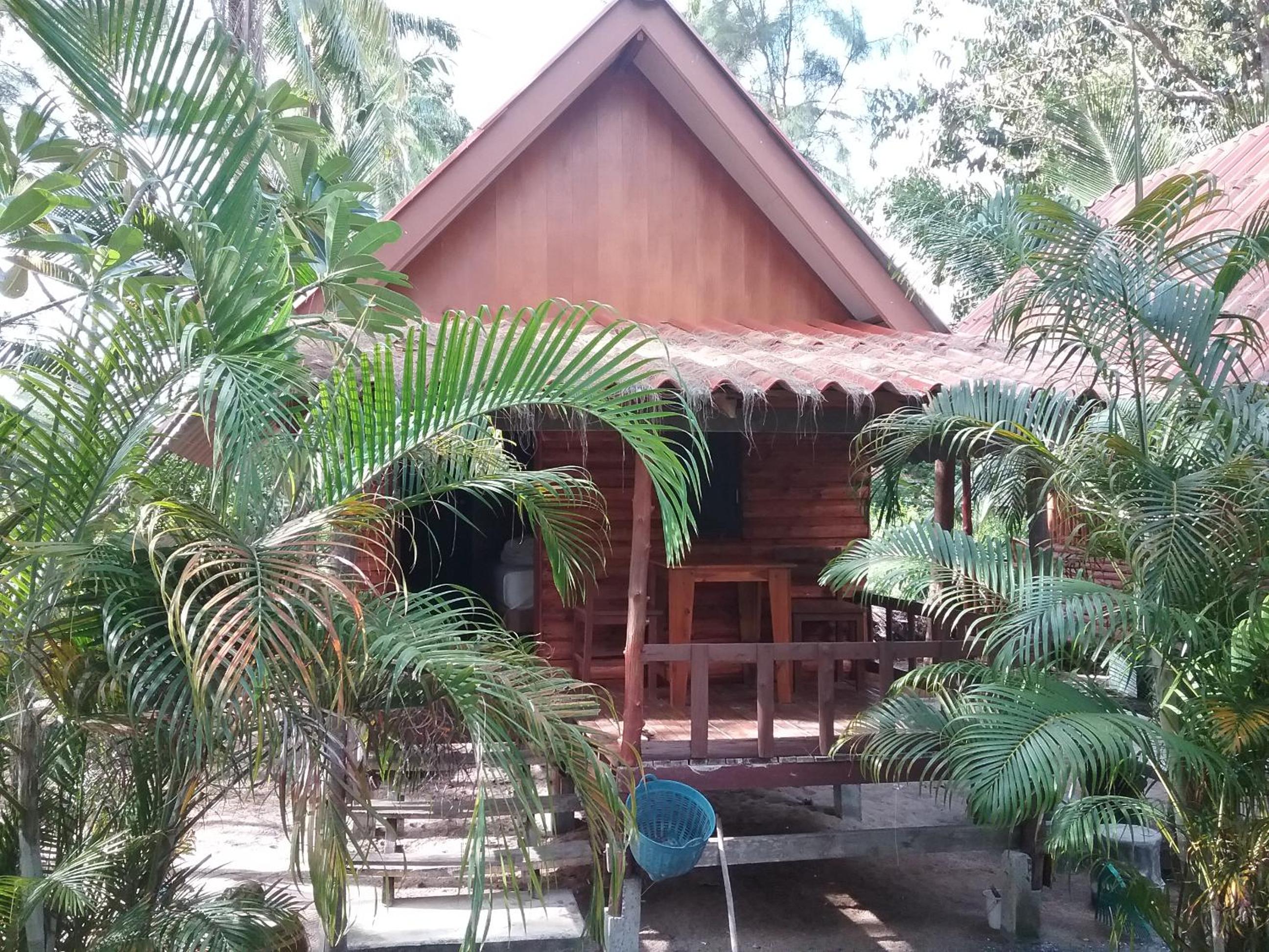 บ้านสนมณีโฮมสเตย์ Bansonmanee Homestay