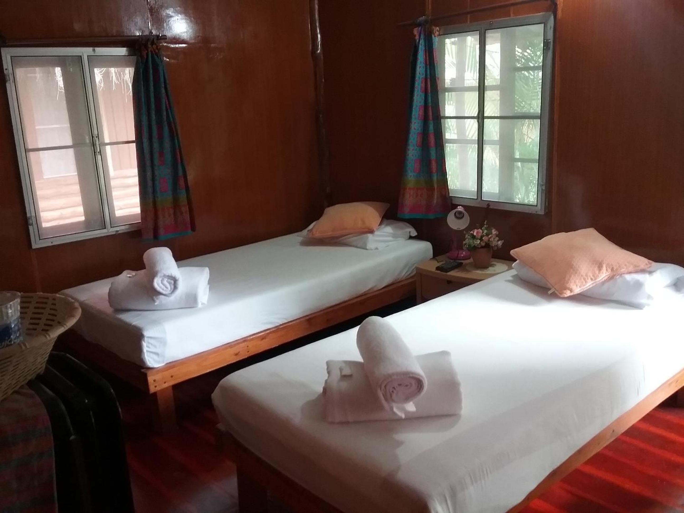 บ้านสนมณีโฮมสเตย์ Bansonmanee Homestay