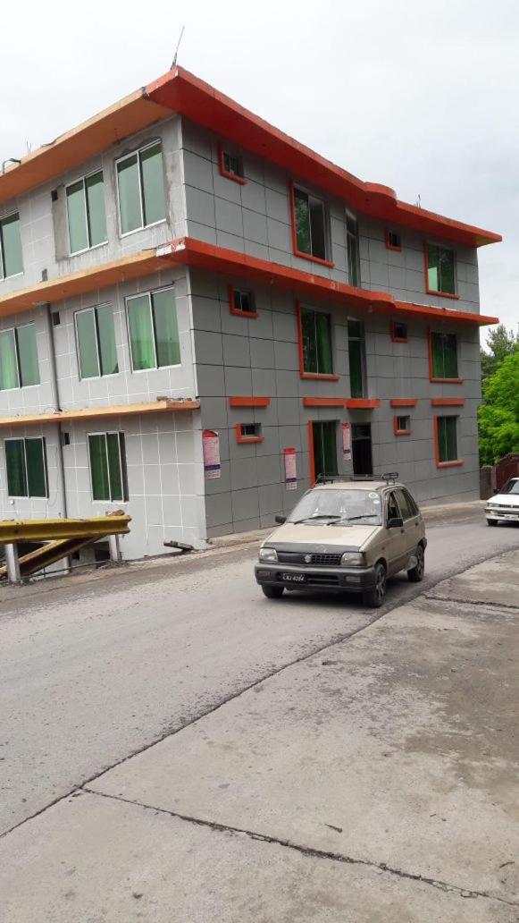 Photo 6