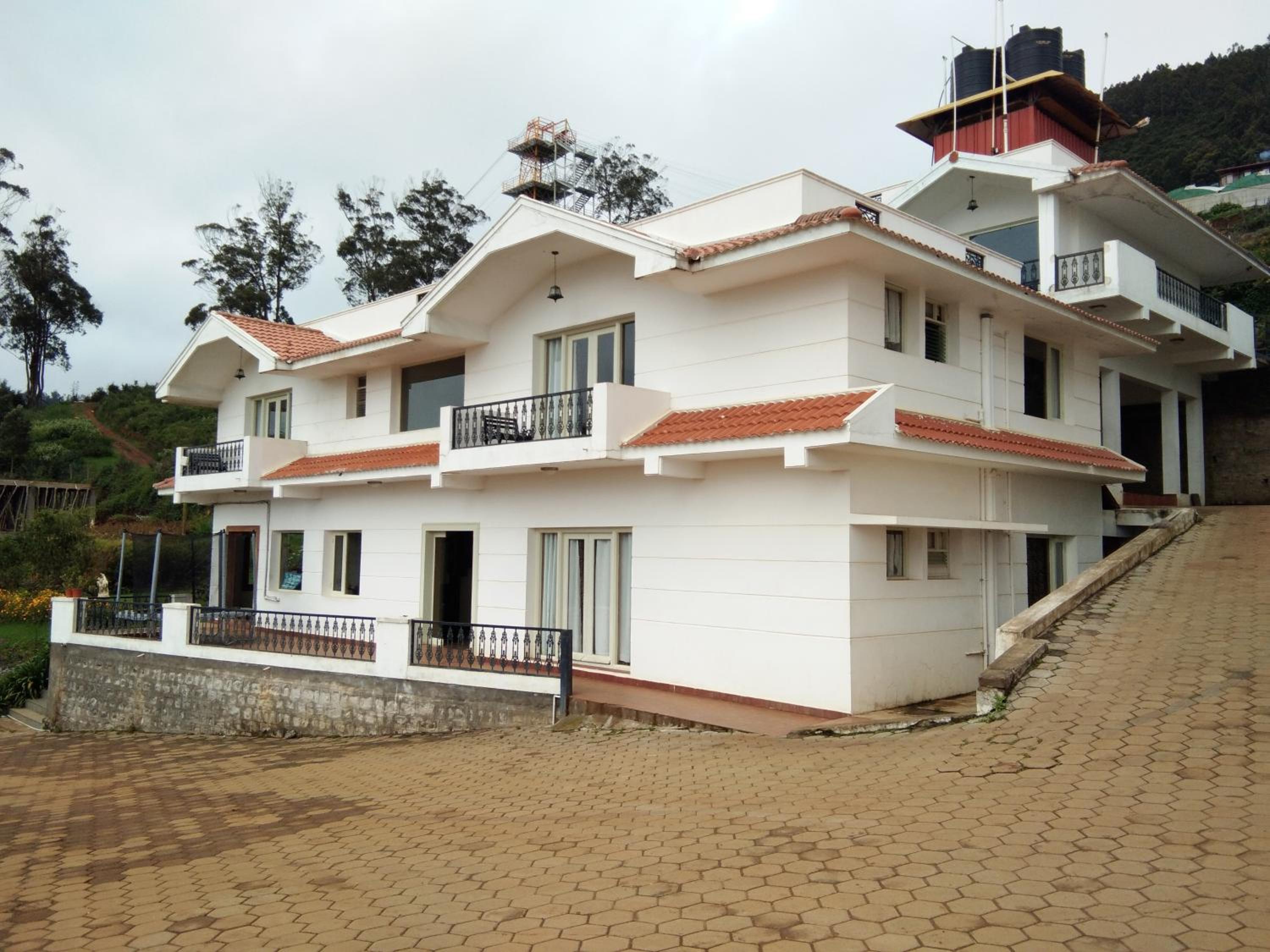 Berry Hills Resort
