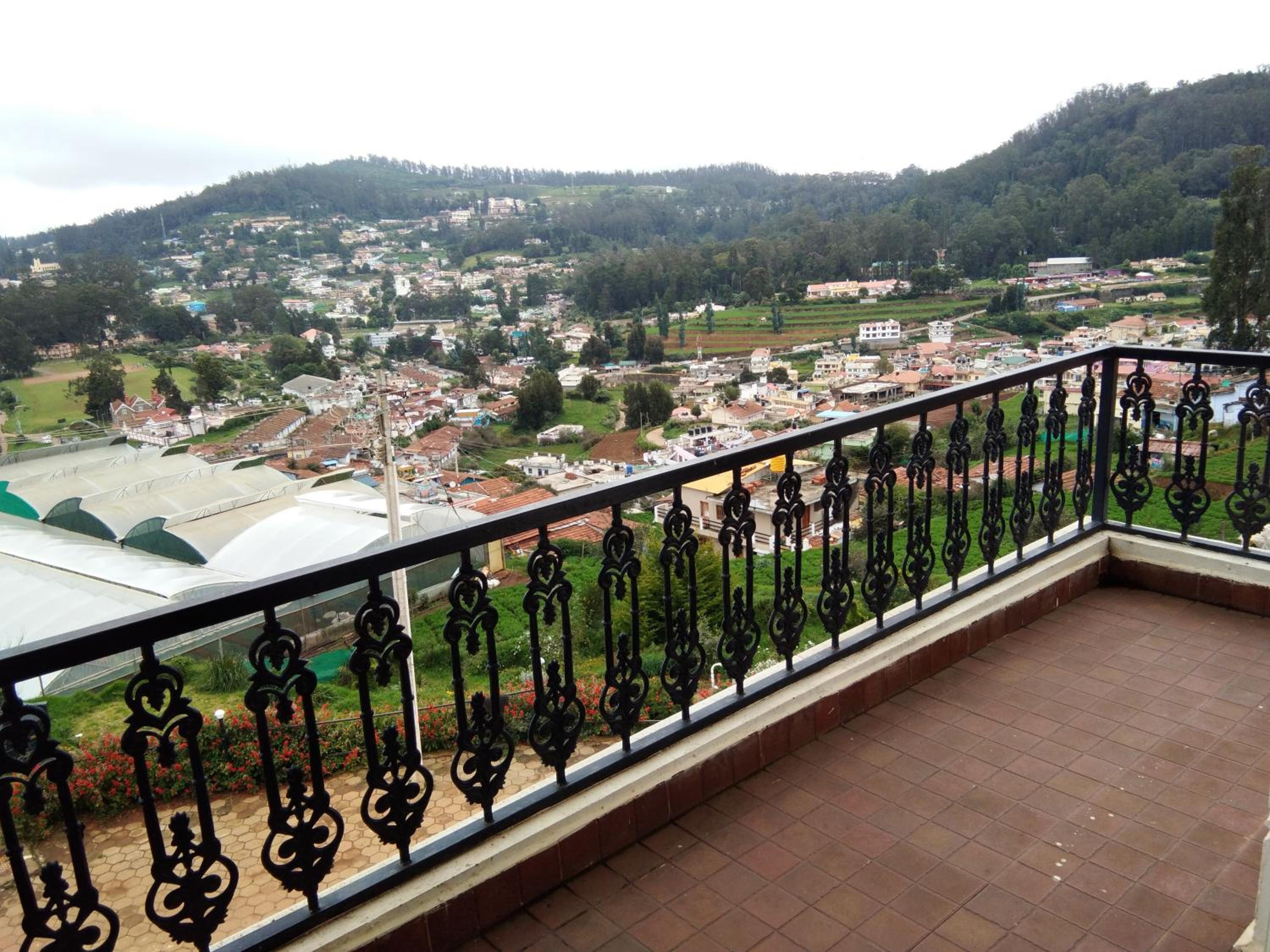 Berry Hills Resort
