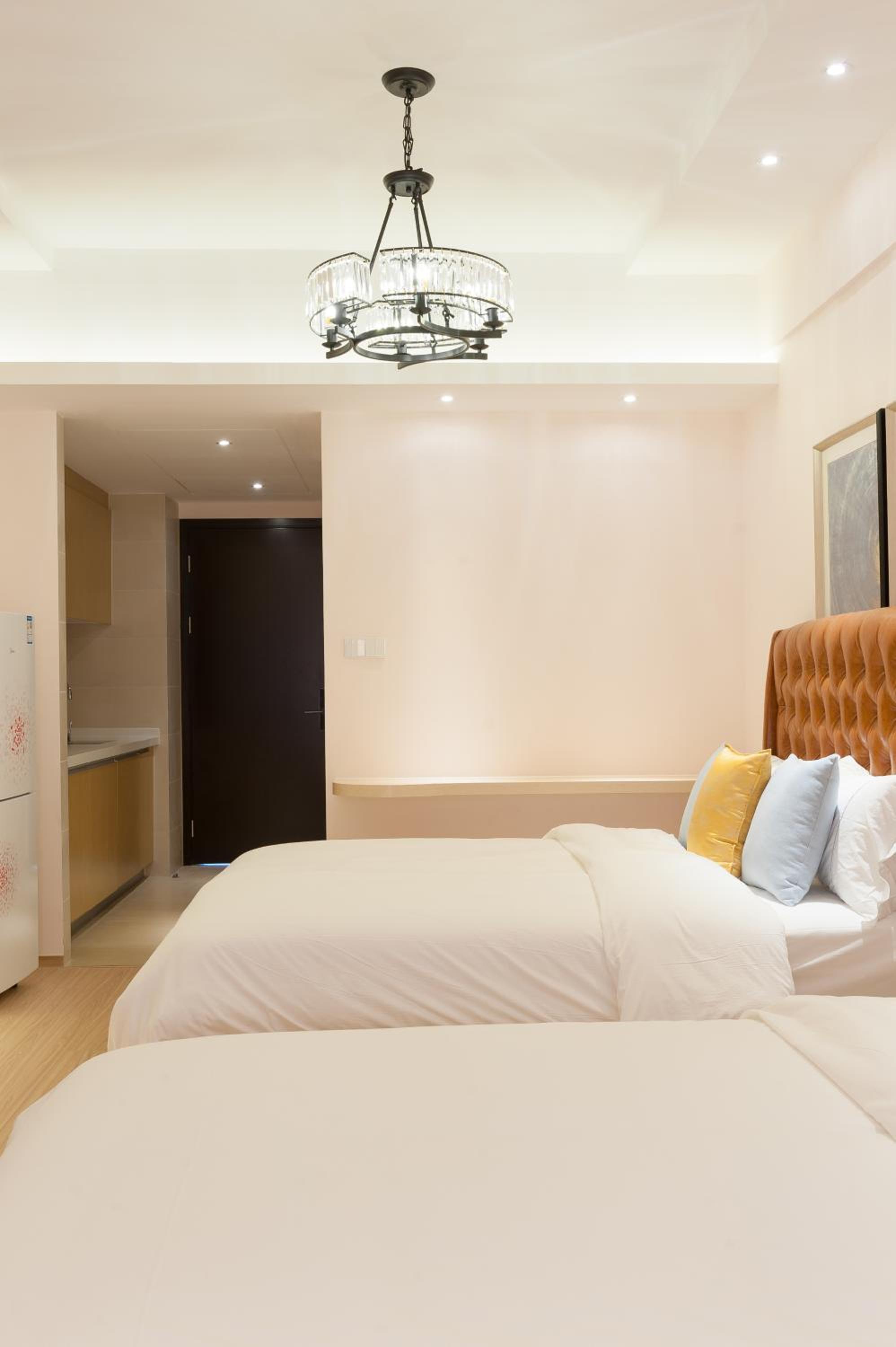 Yumi Huanju Apartment -广州东站 燕塘地铁站店