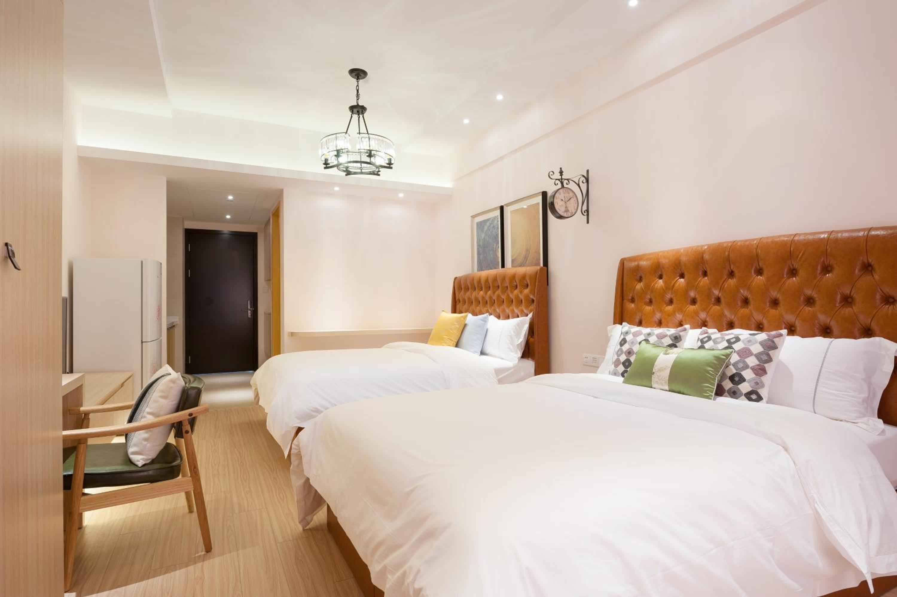 Yumi Huanju Apartment -广州东站 燕塘地铁站店