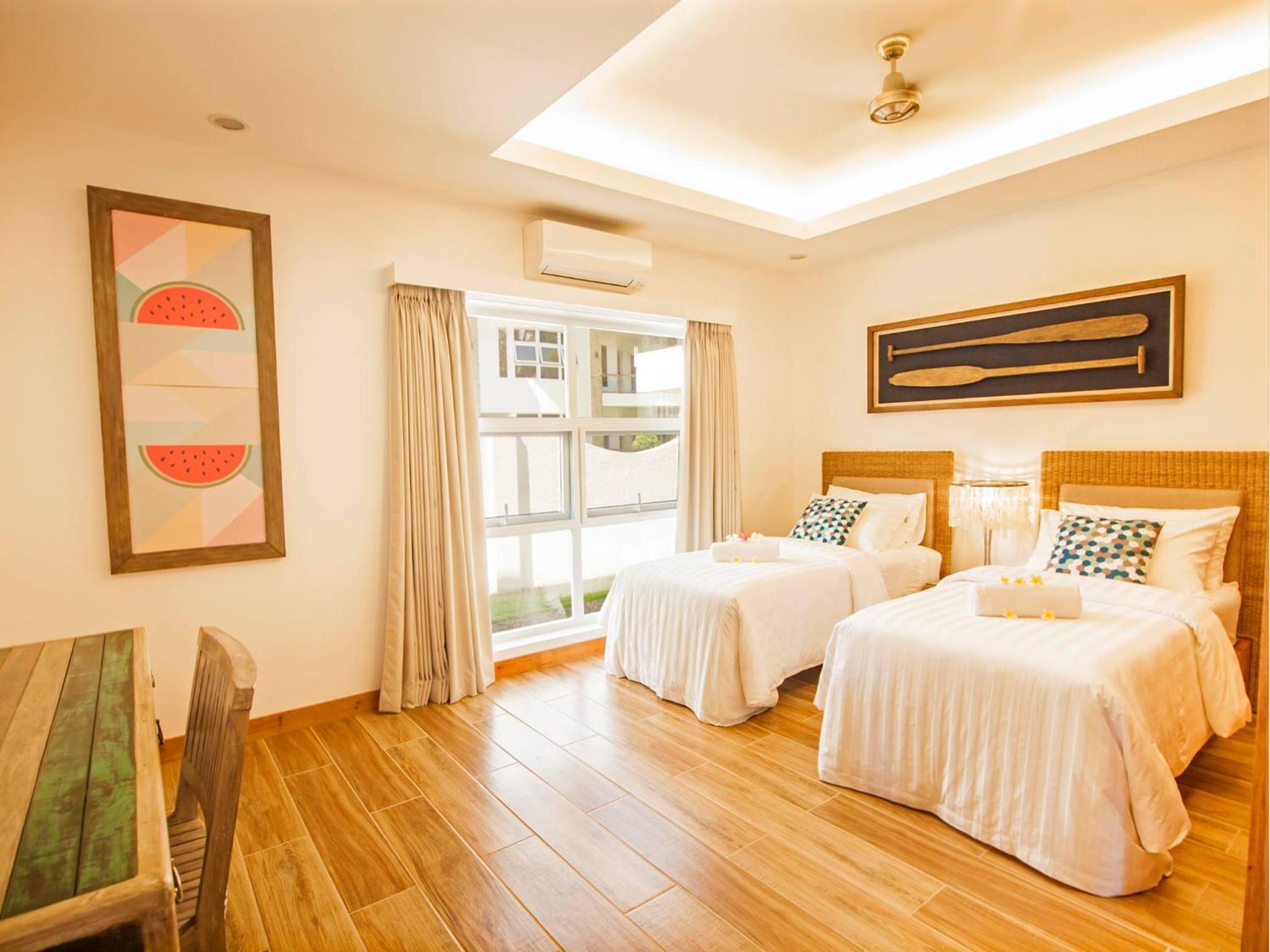Vida Homes Condo Resort