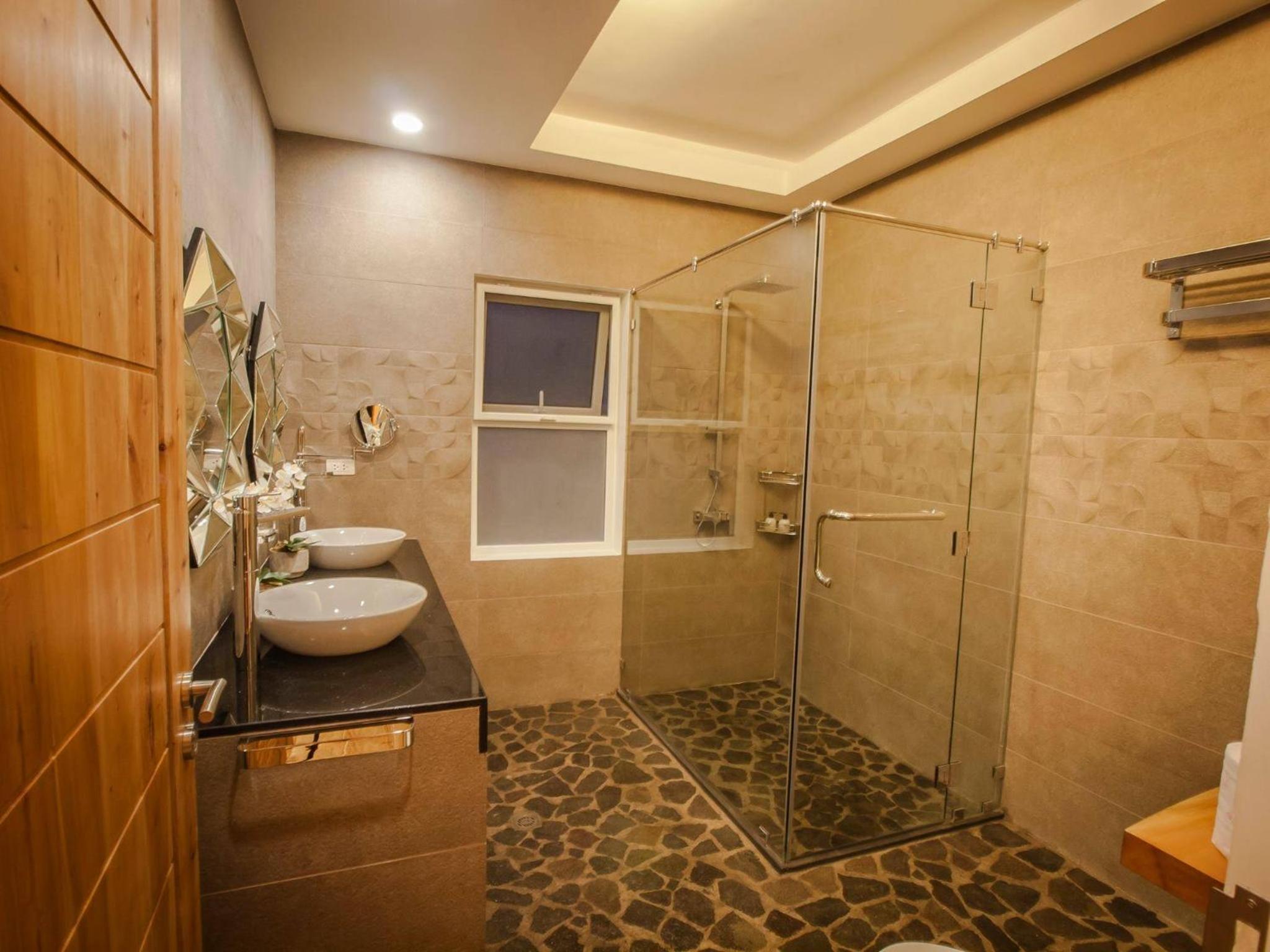 Vida Homes Condo Resort