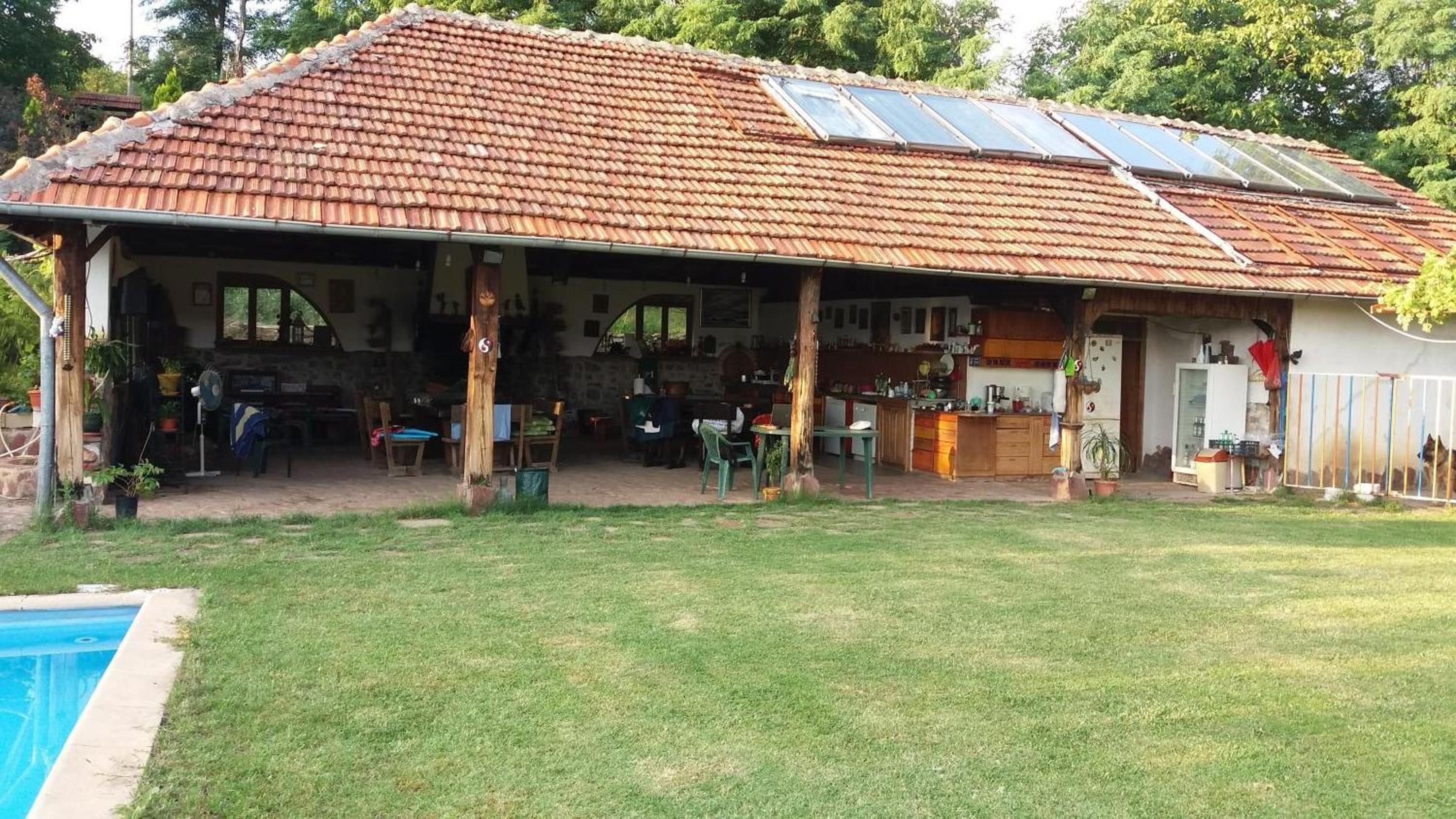 Chuchi Guest House 1