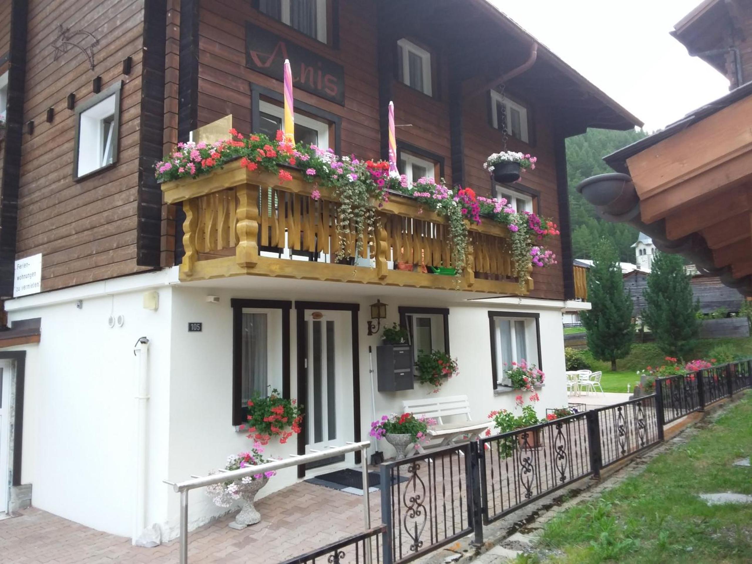 Anis - Property Image 3