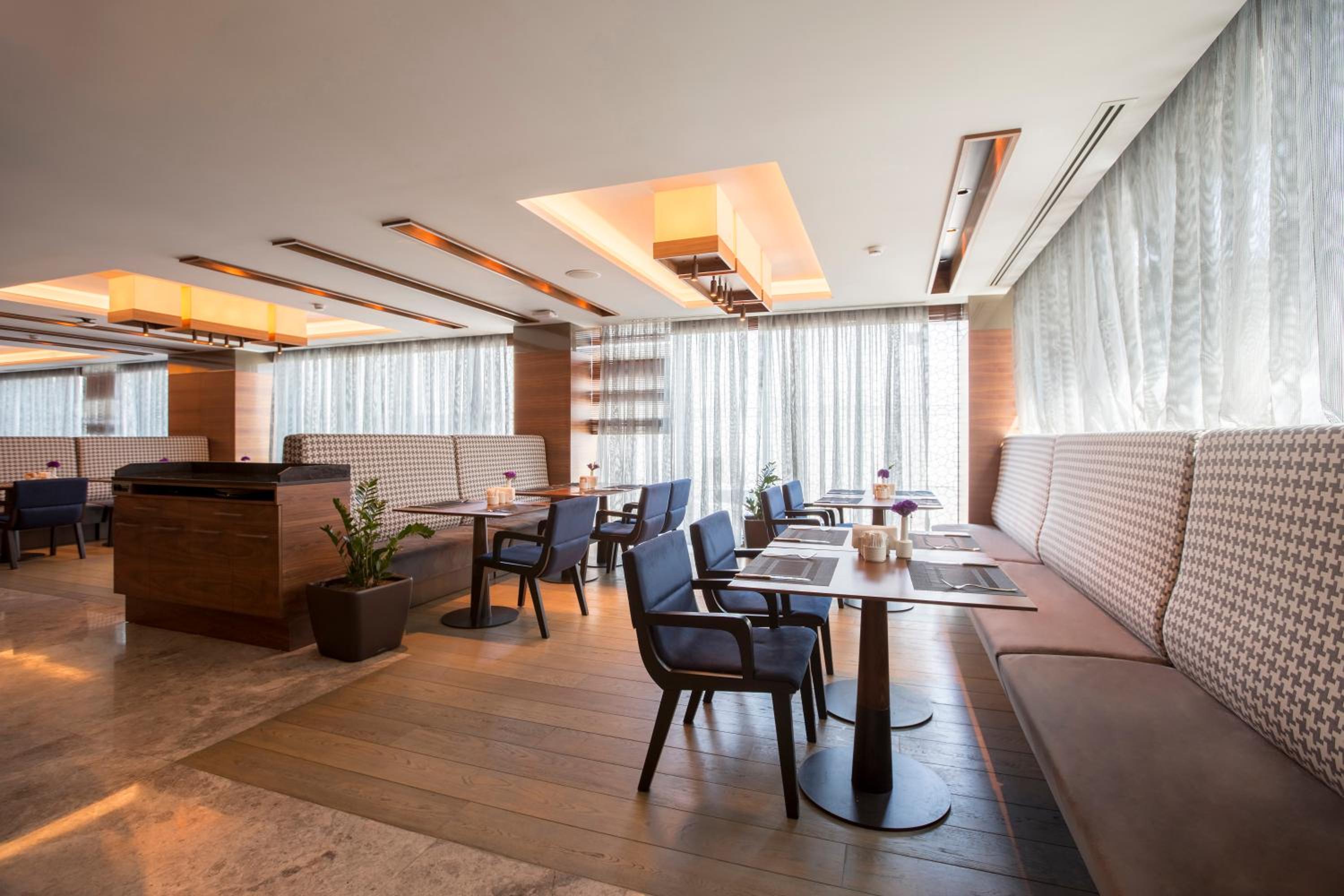 Golden Tulip İstanbul Bayrampaşa - Image 36