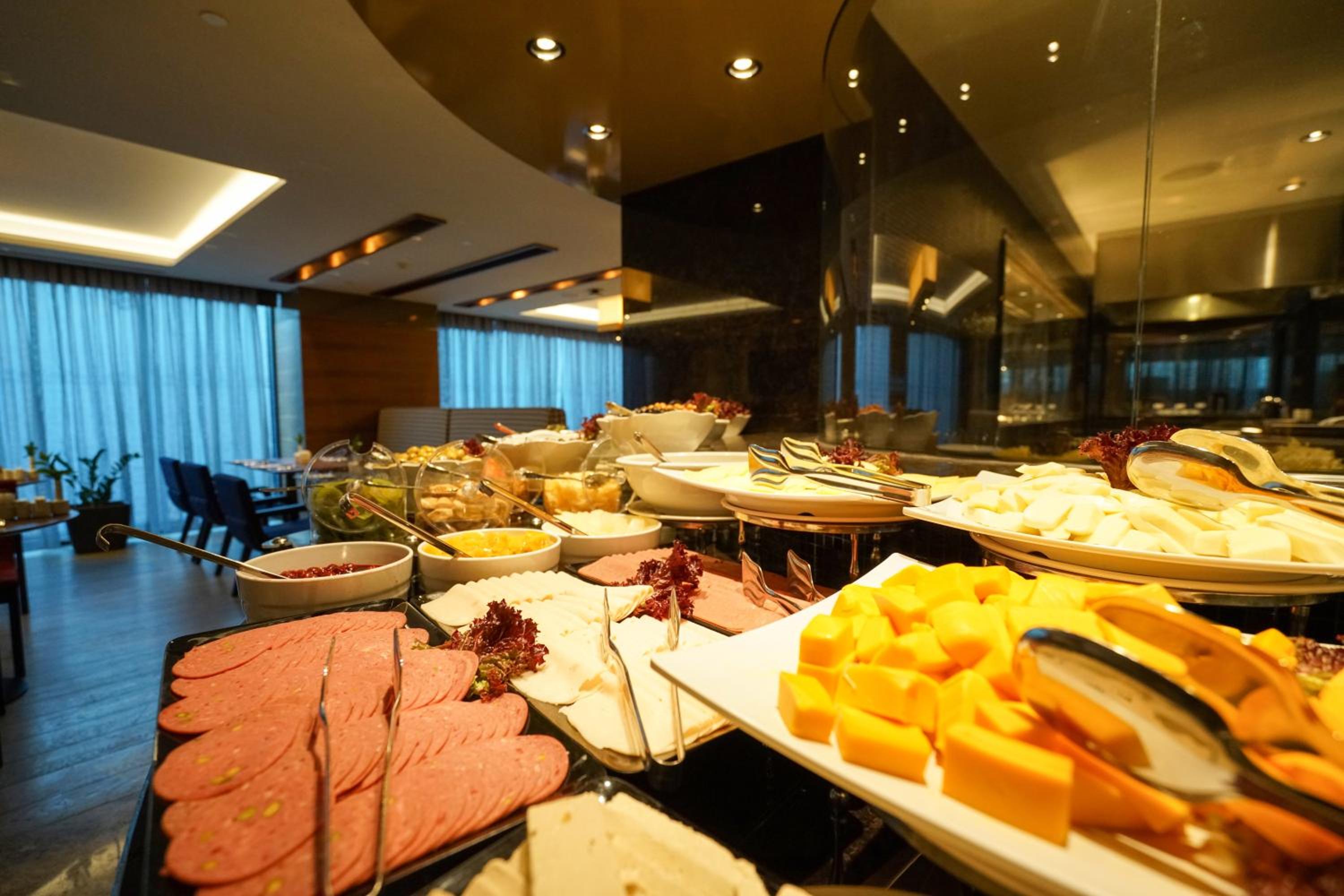 Golden Tulip İstanbul Bayrampaşa - Image 45