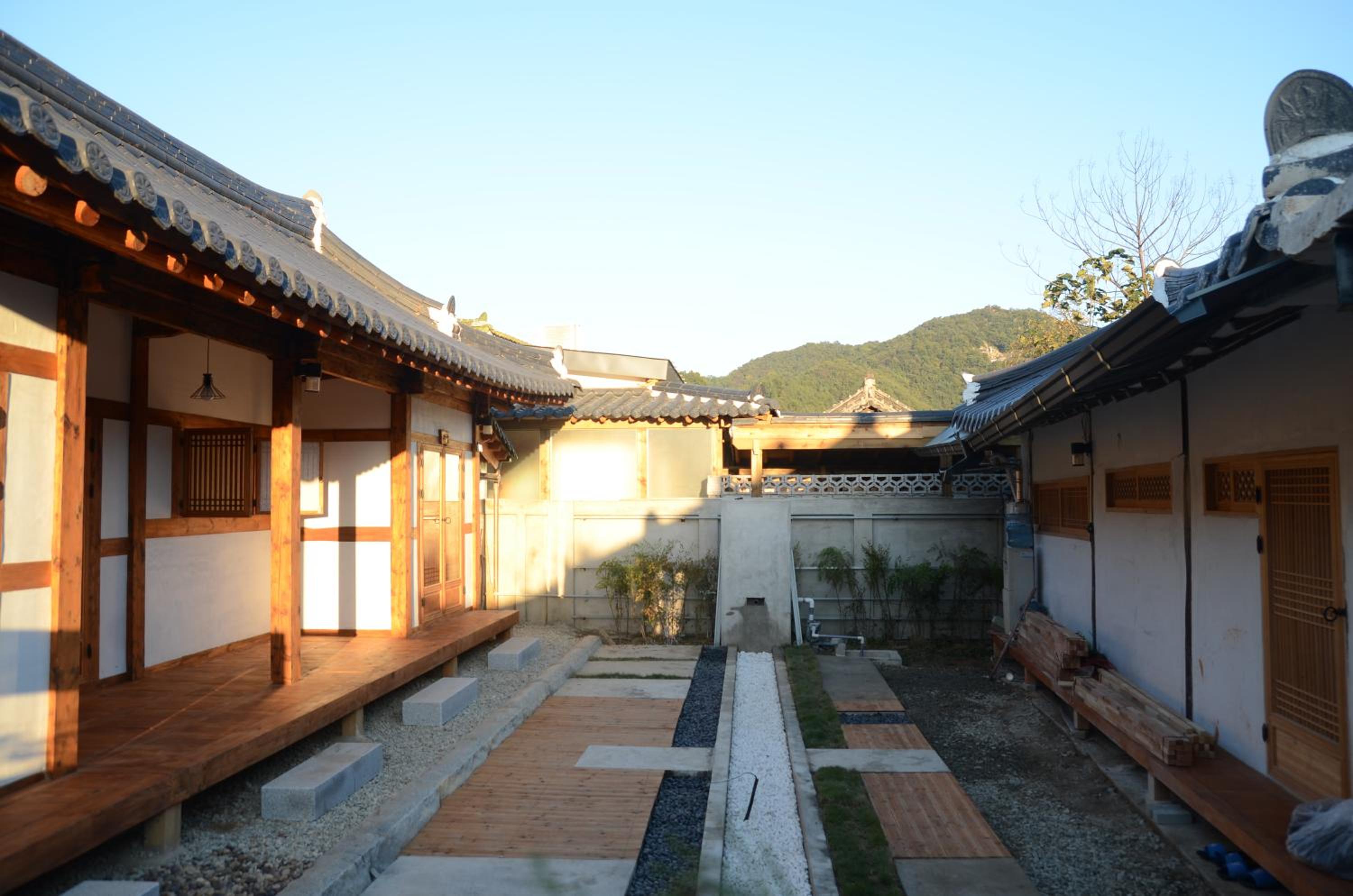 Sarangroo