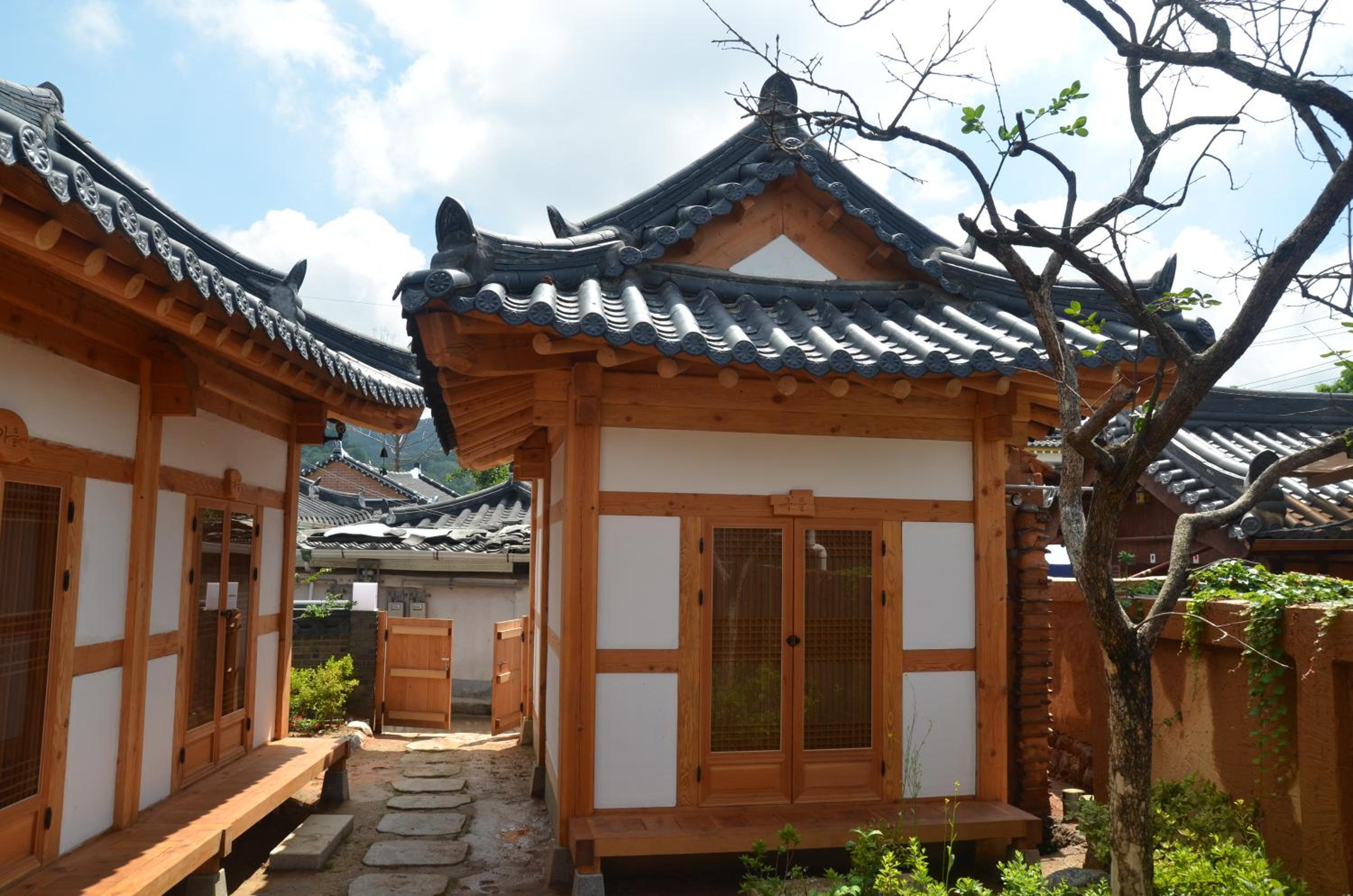Sarangroo