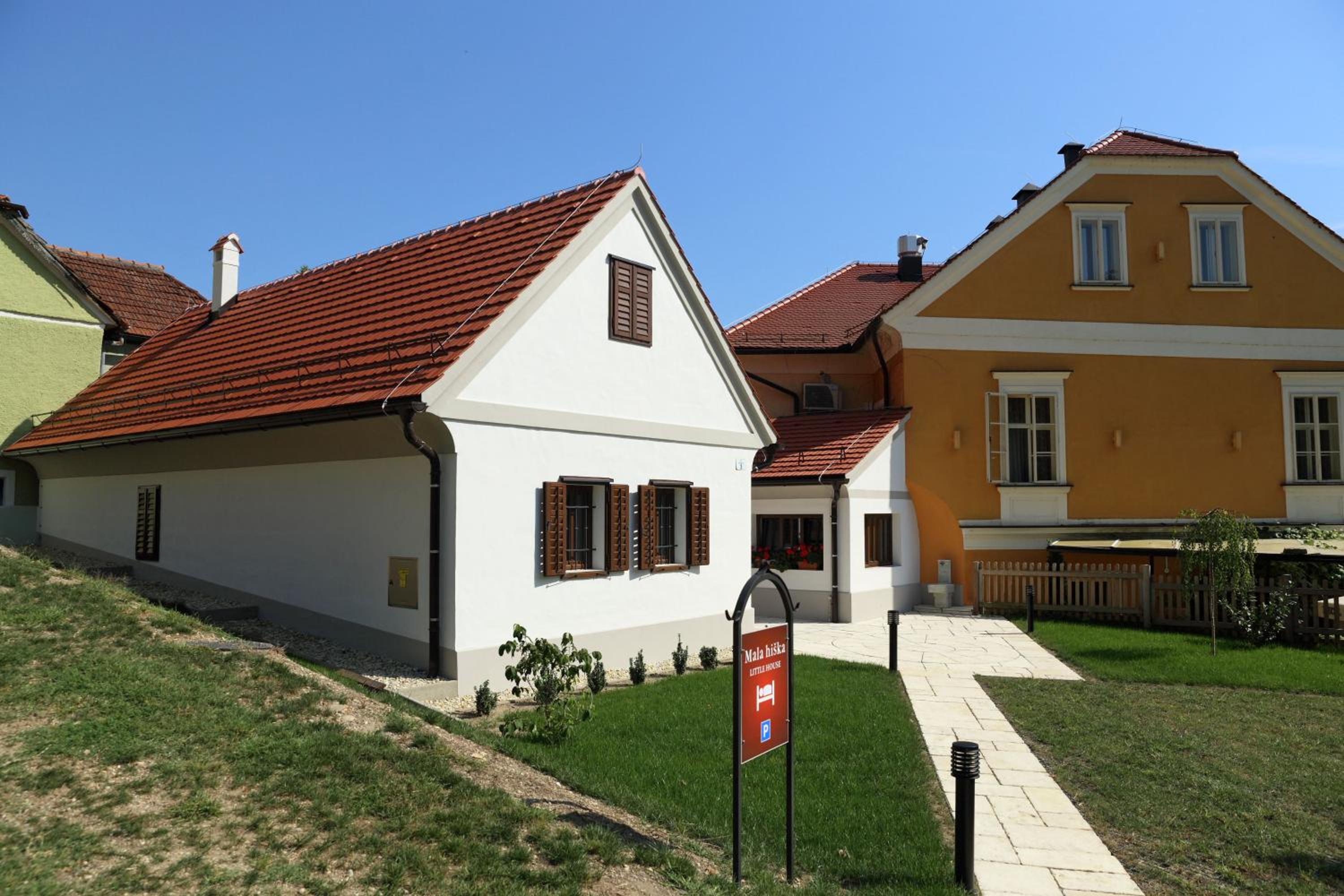 Photo 28