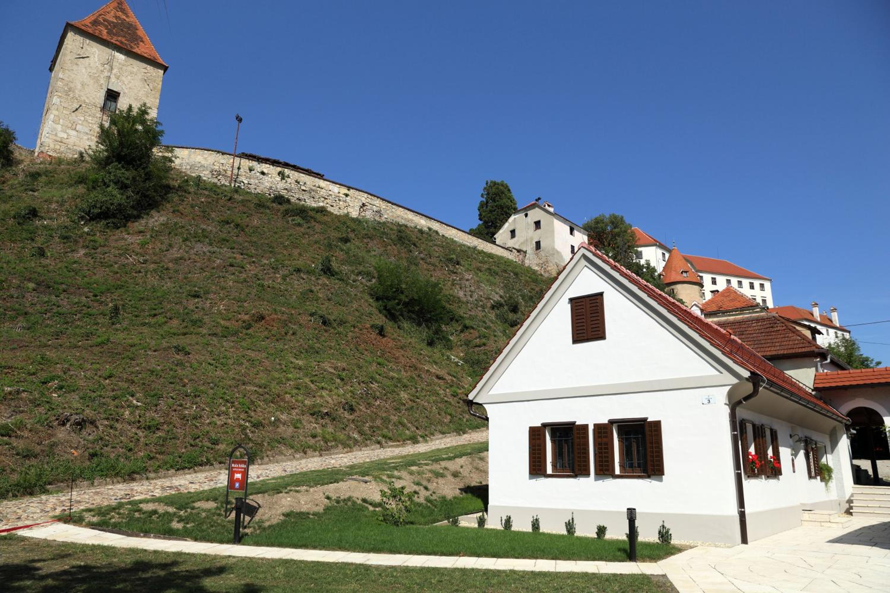 Photo 29