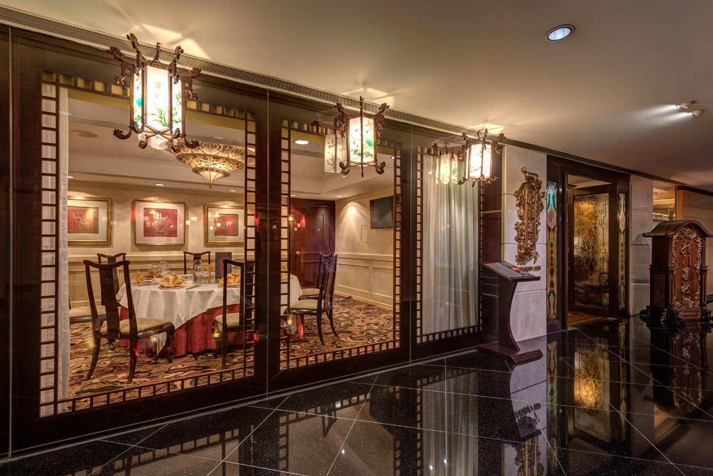 Regal Airport Hotel