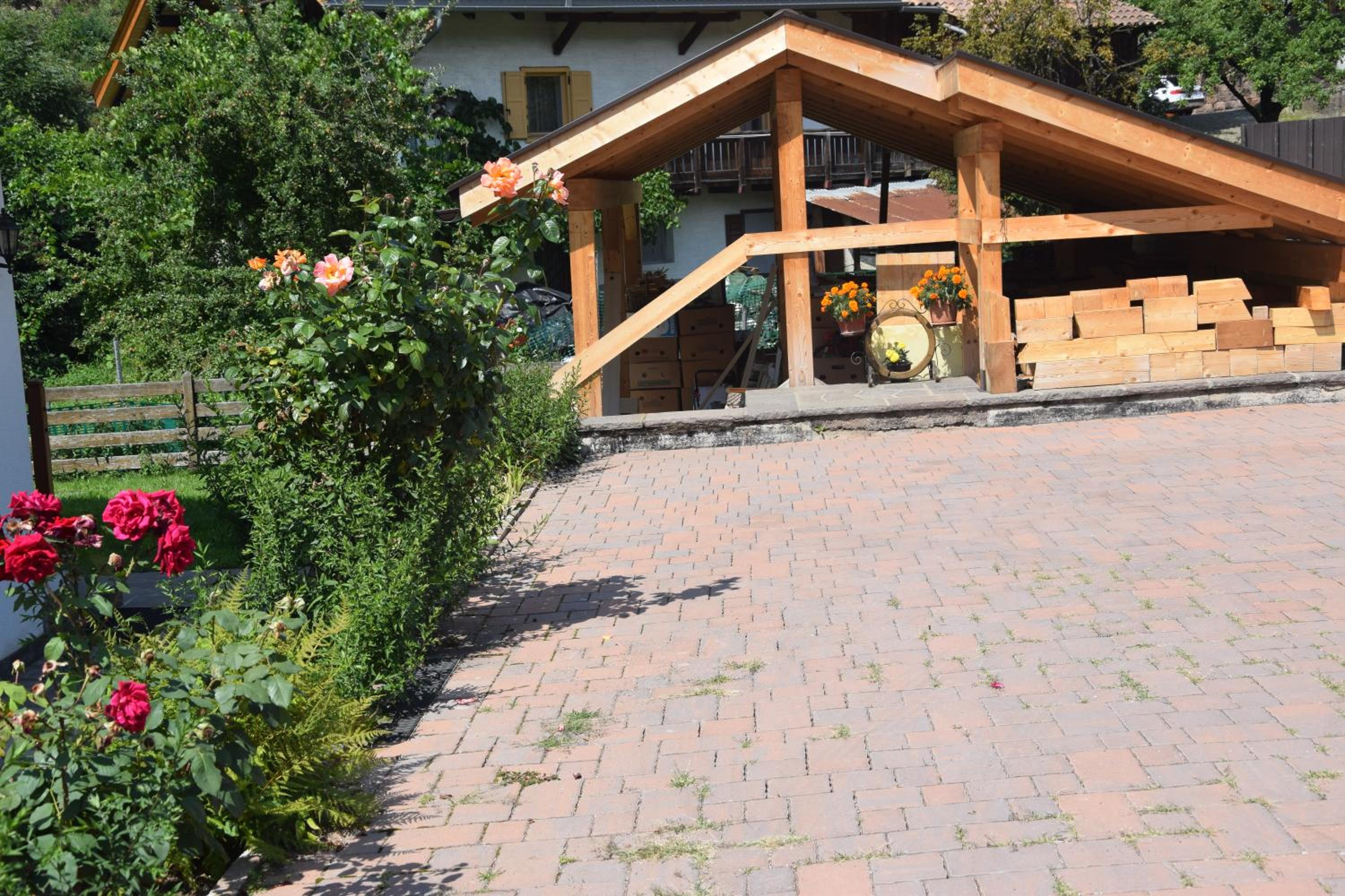 Photo 16