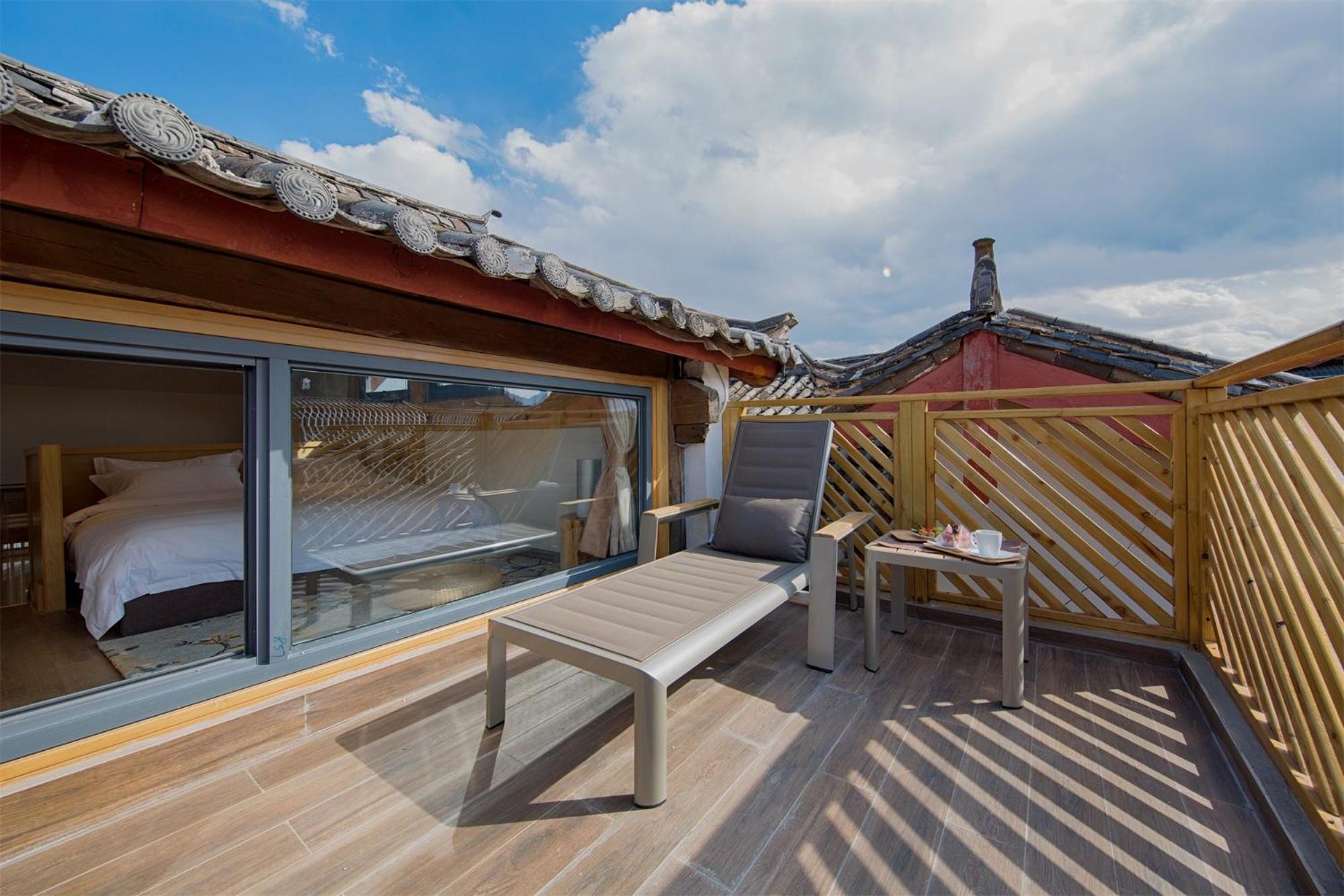Lijiang Sunshine Nali Inn