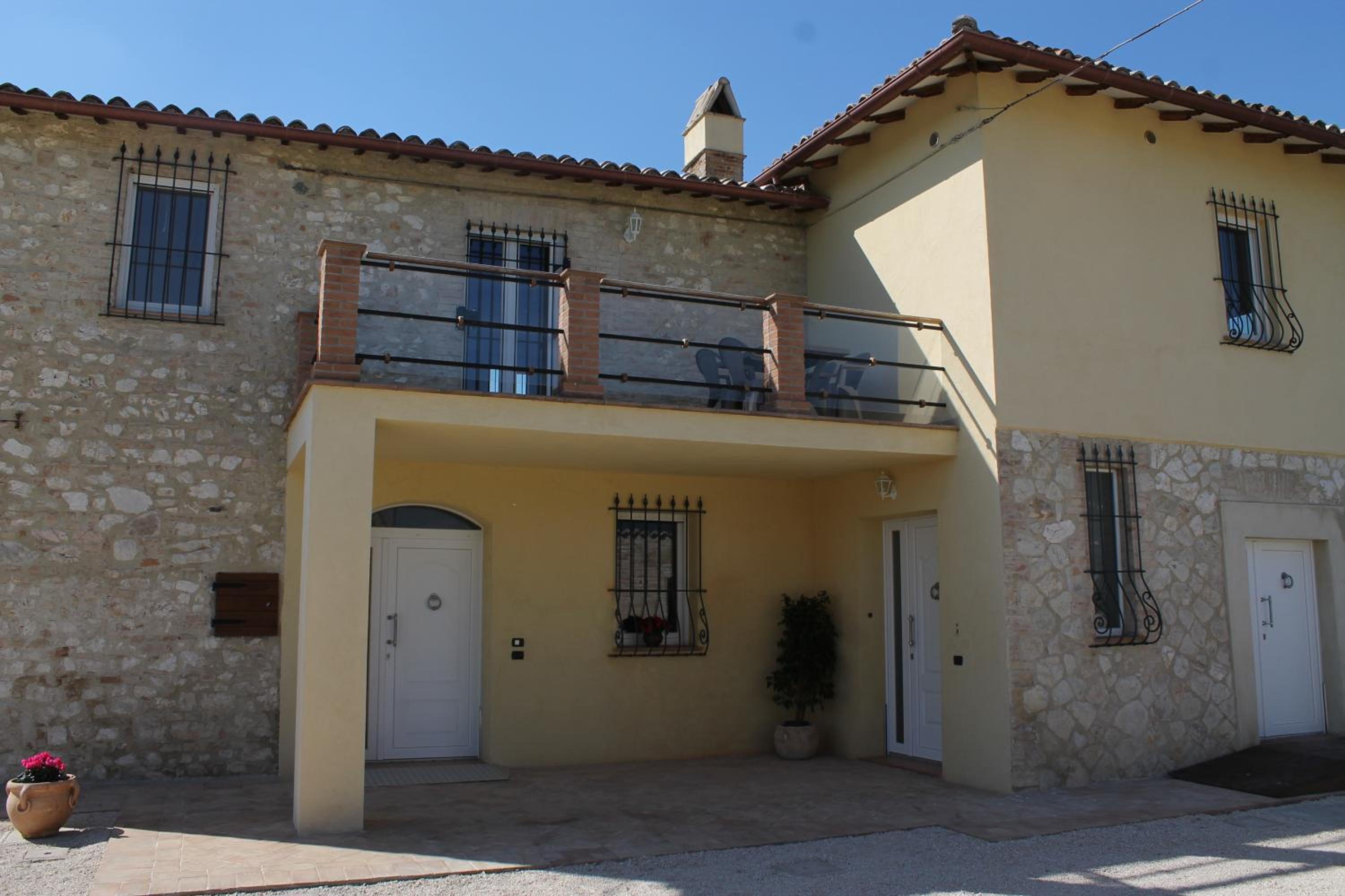 Il casale di famiglia view 3