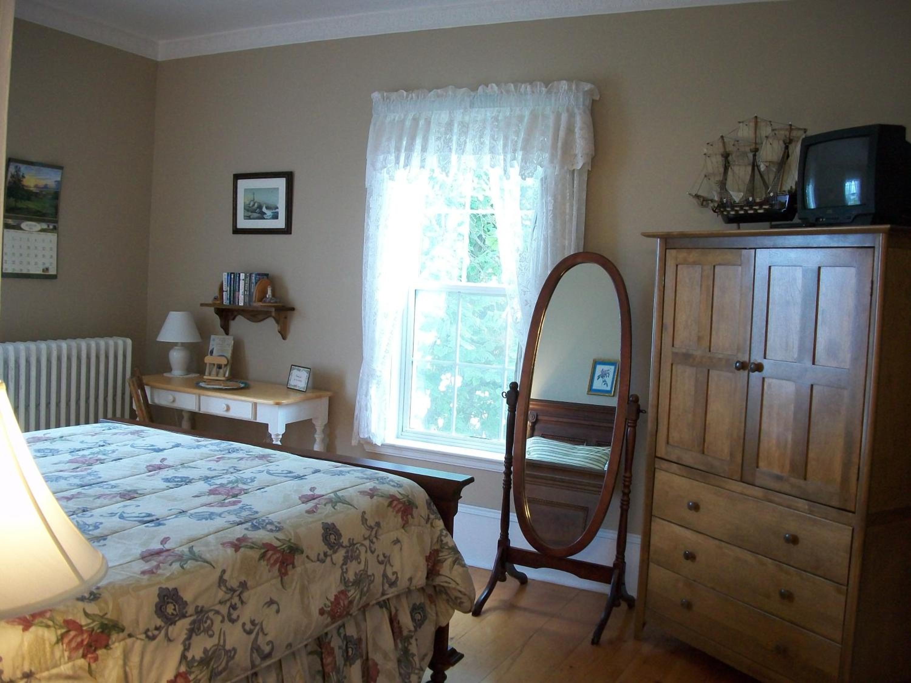 Louisbourg Harbour Inn
