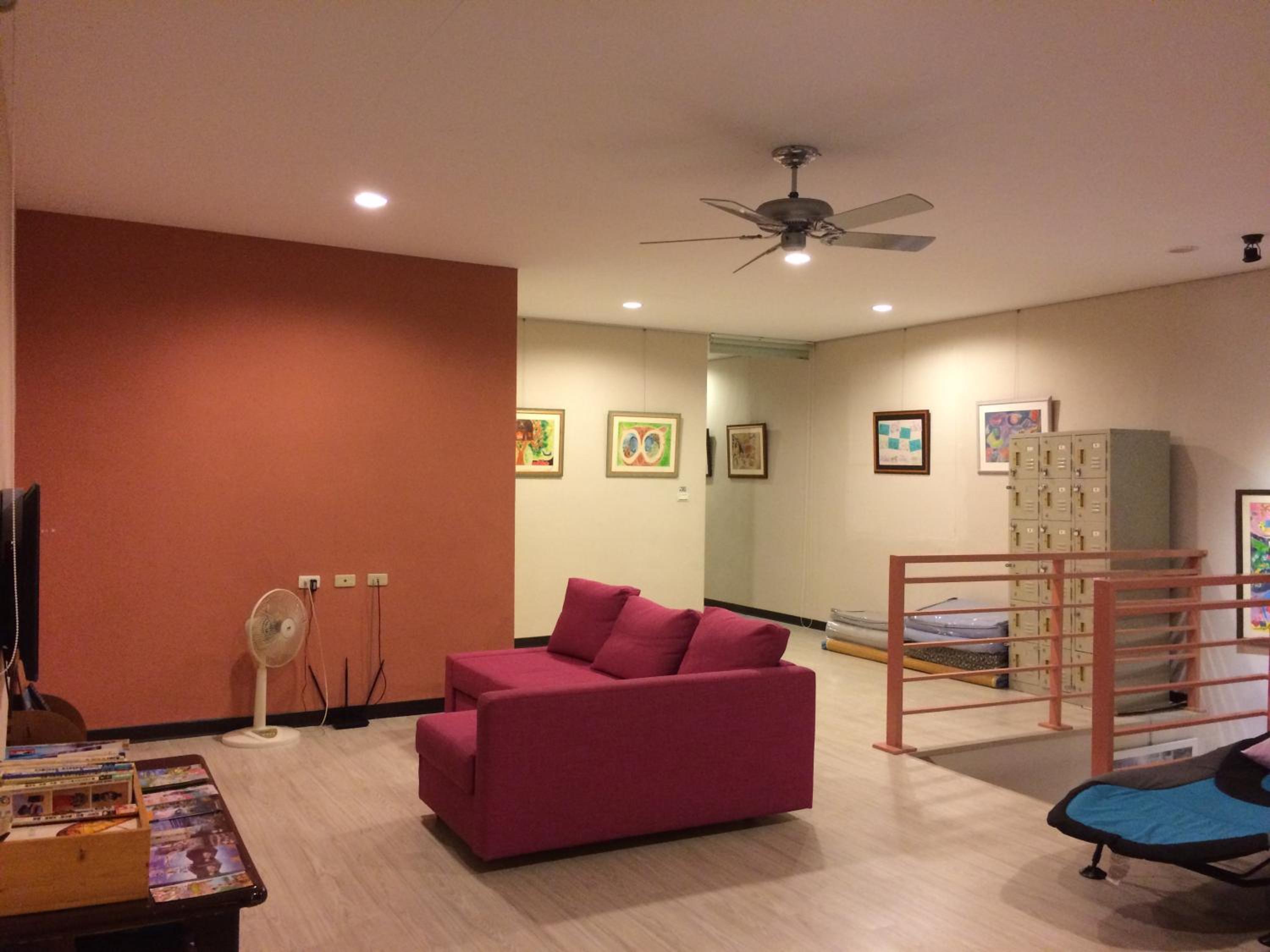lounge