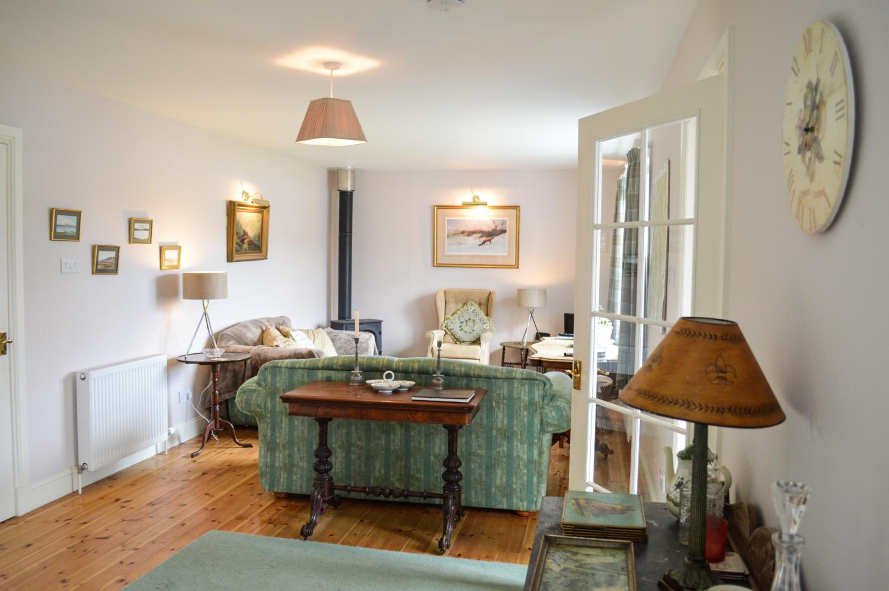 Teal Cottage view 4
