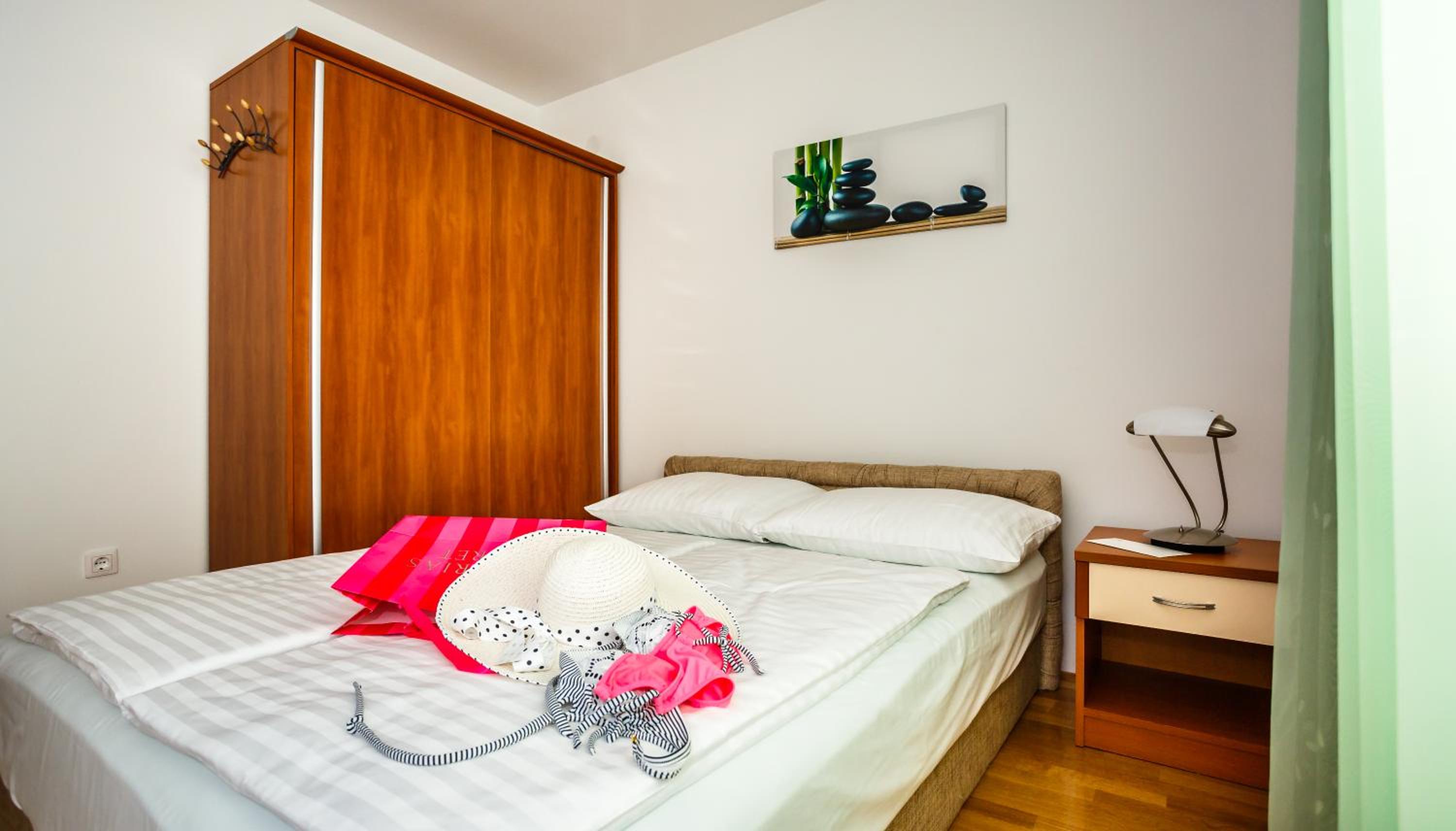 Mare & Mons Seafront Apartments
