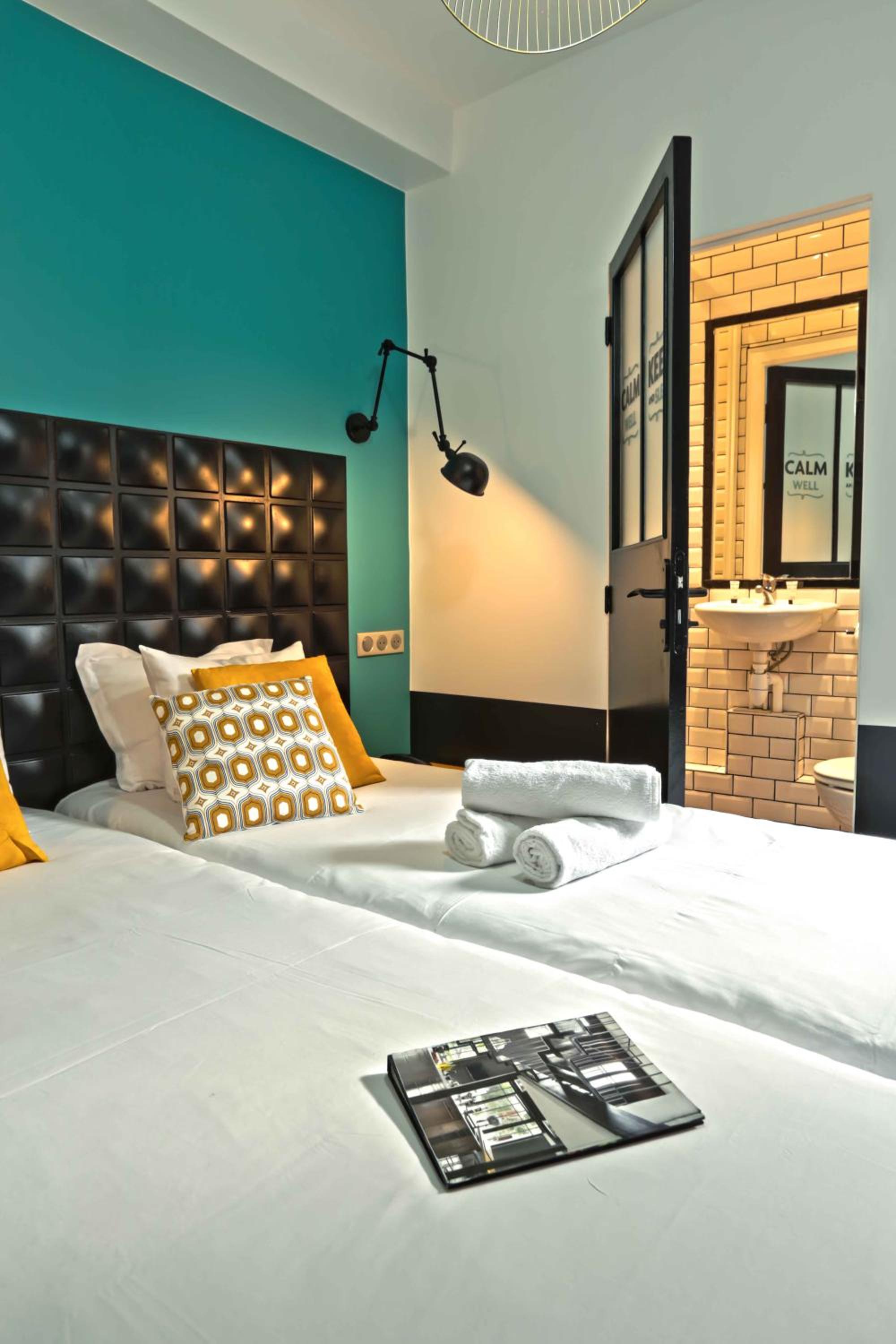 Arty Paris Porte de Versailles by River 2