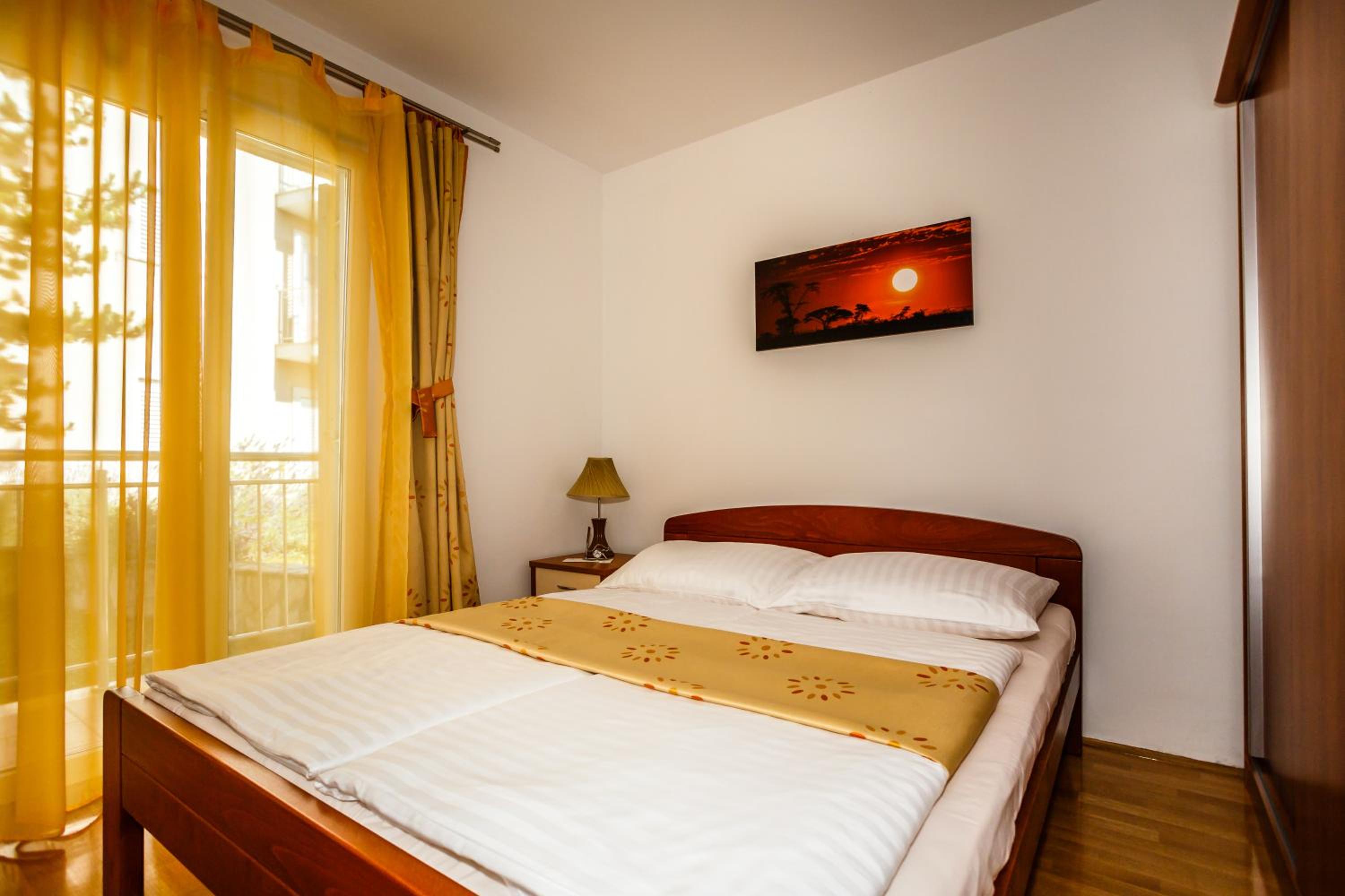 Mare & Mons Seafront Apartments