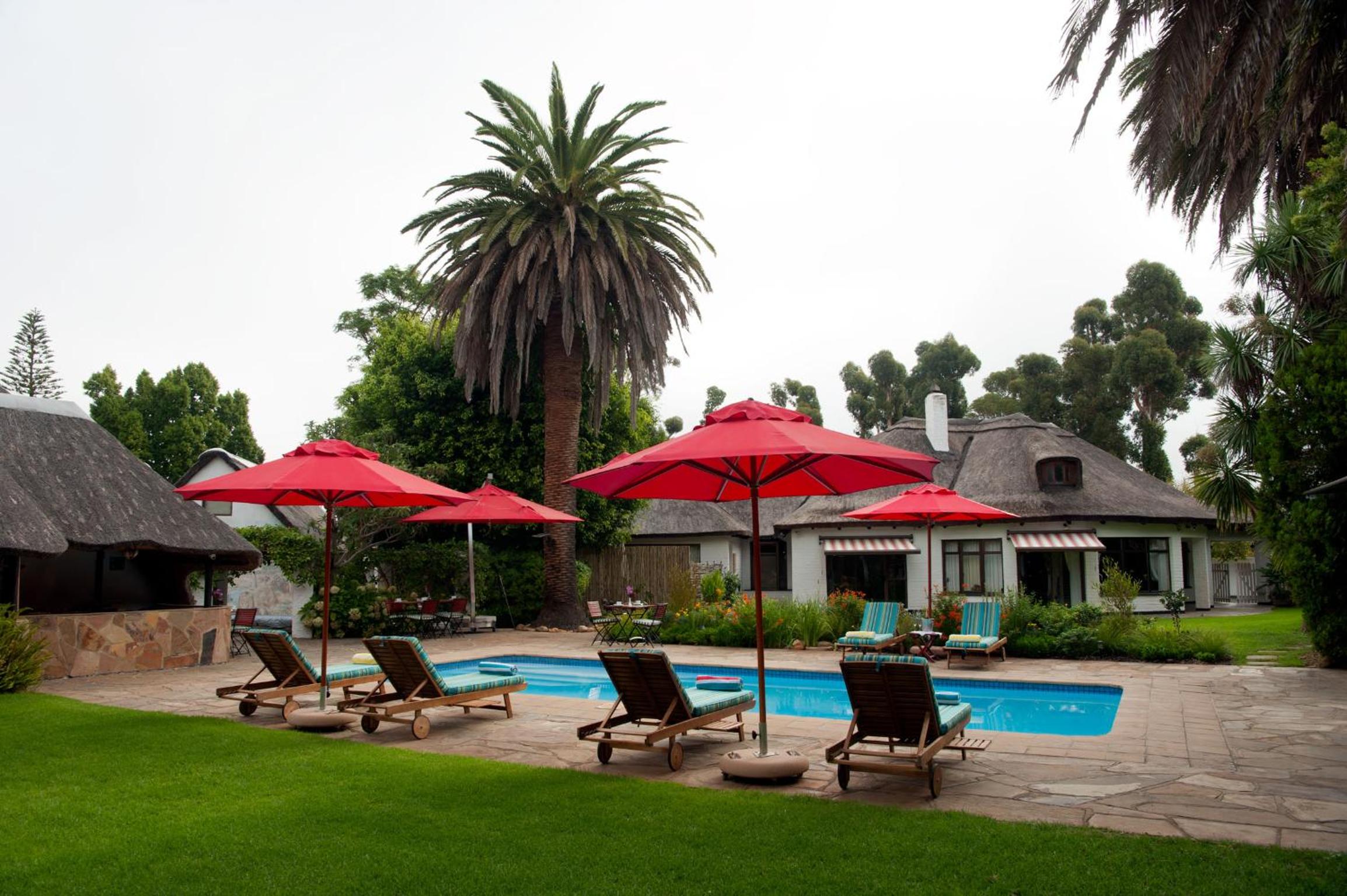 Easy Five Guest House