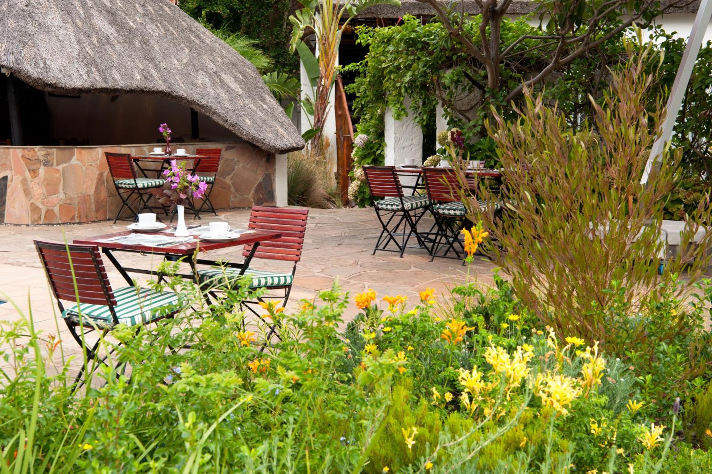Easy Five Guest House