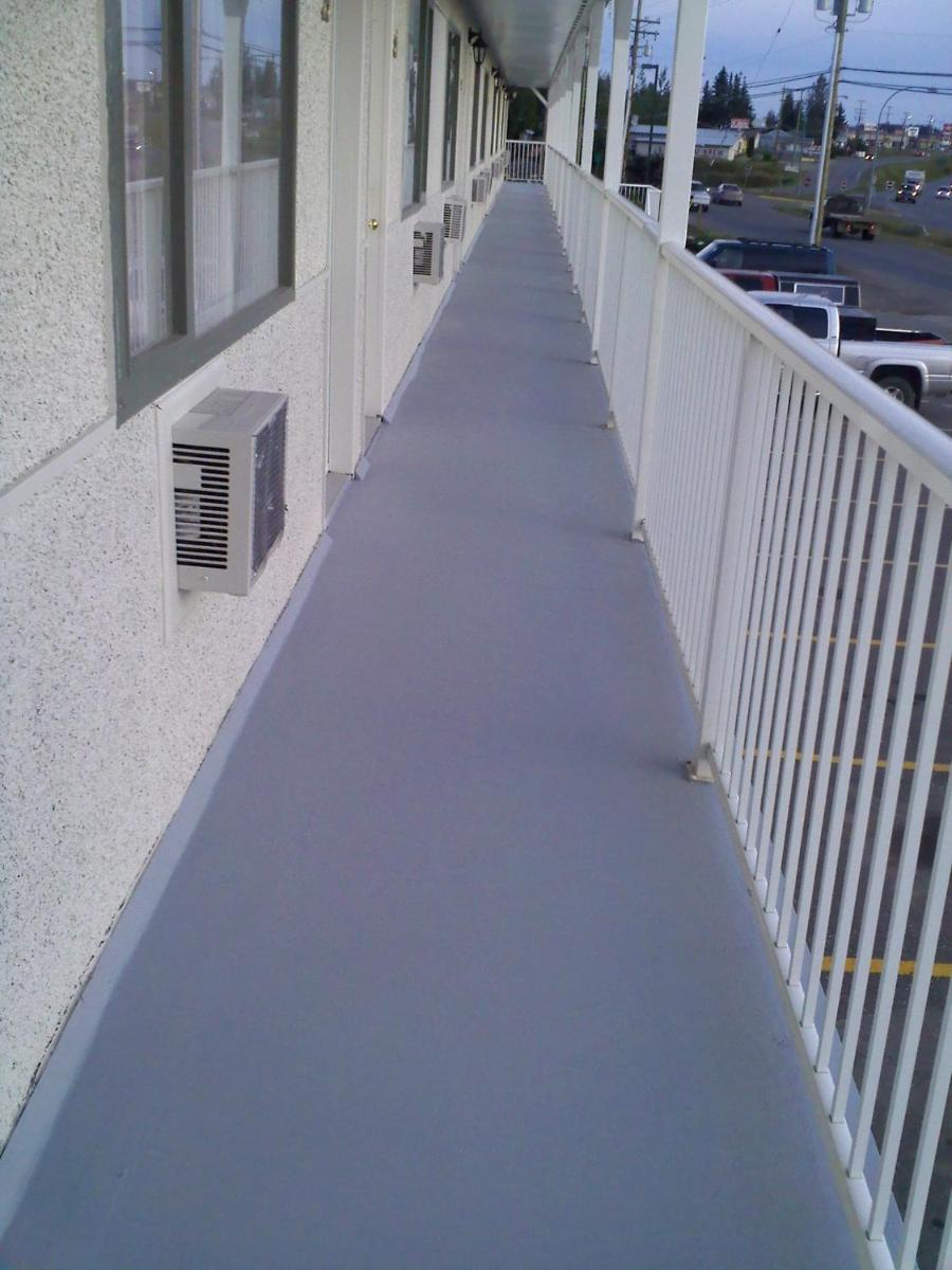 balcony