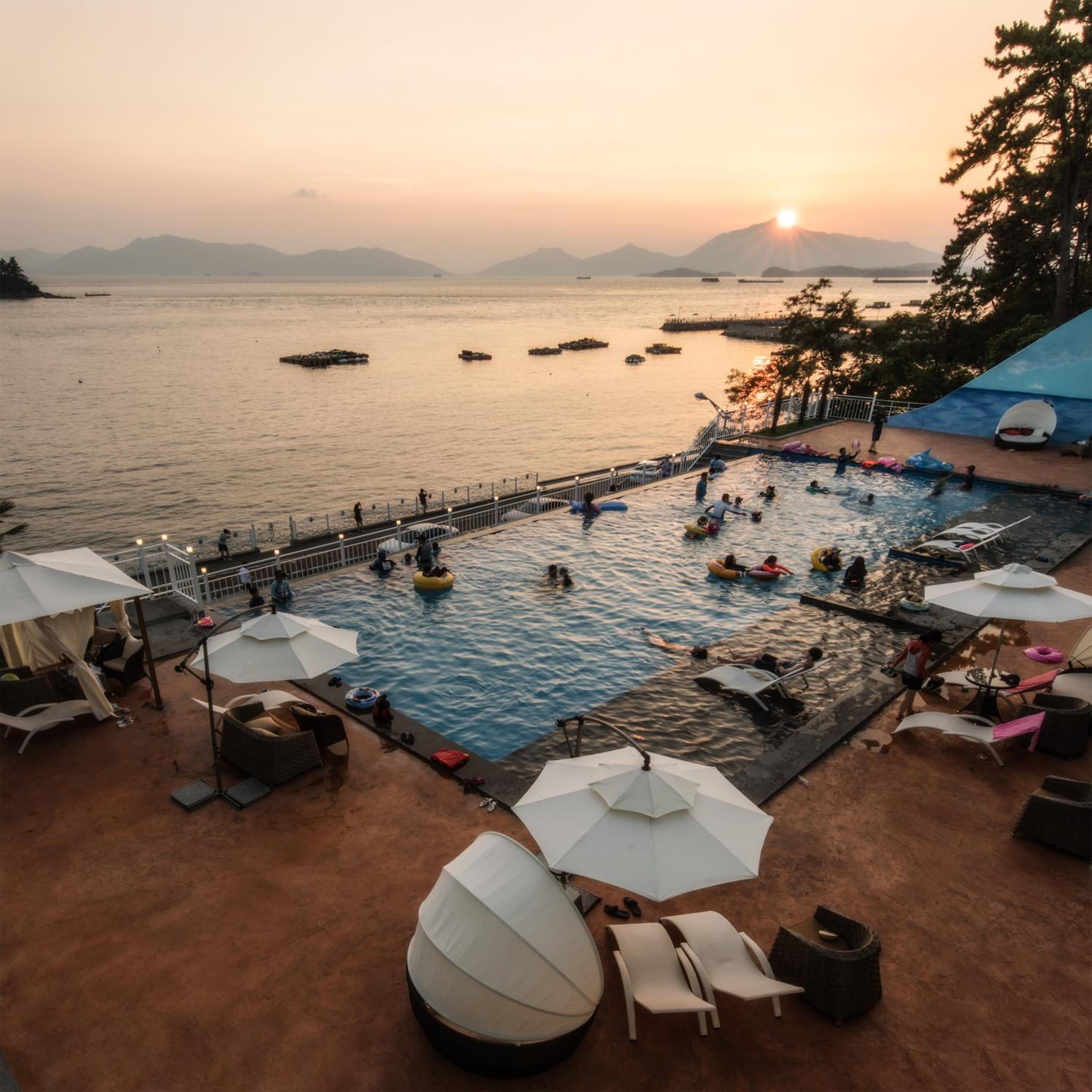 Arte Resort Spa & Pool Villa