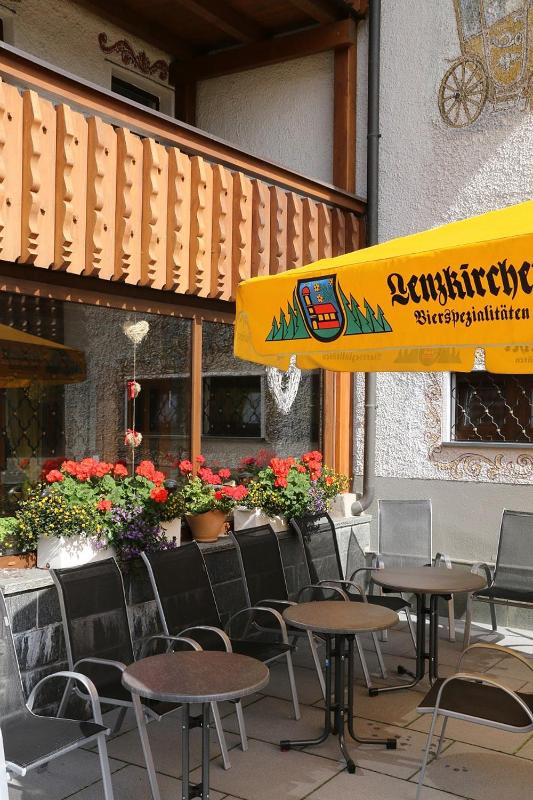 restaurant
