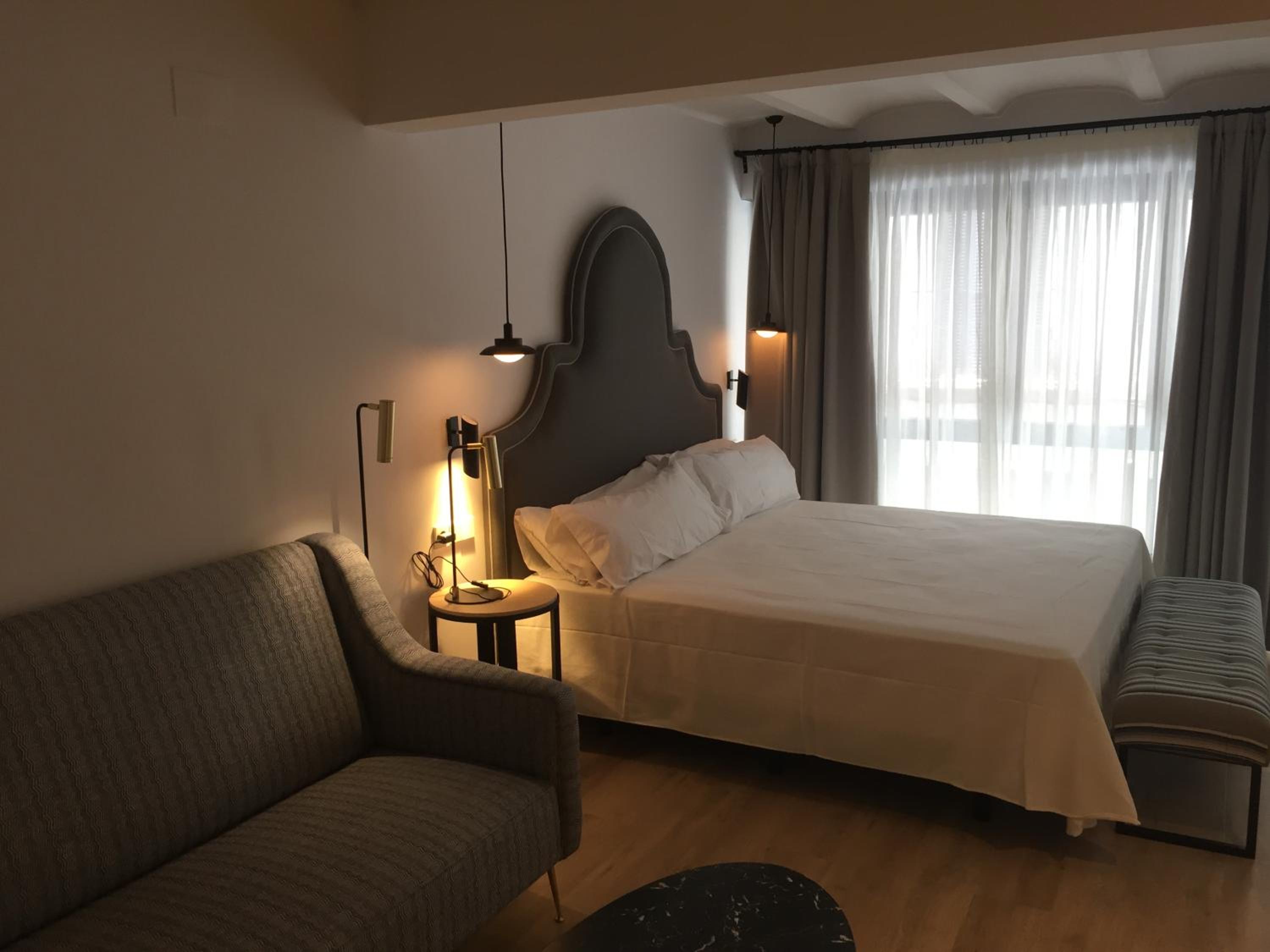 Suites Hom Sevilla