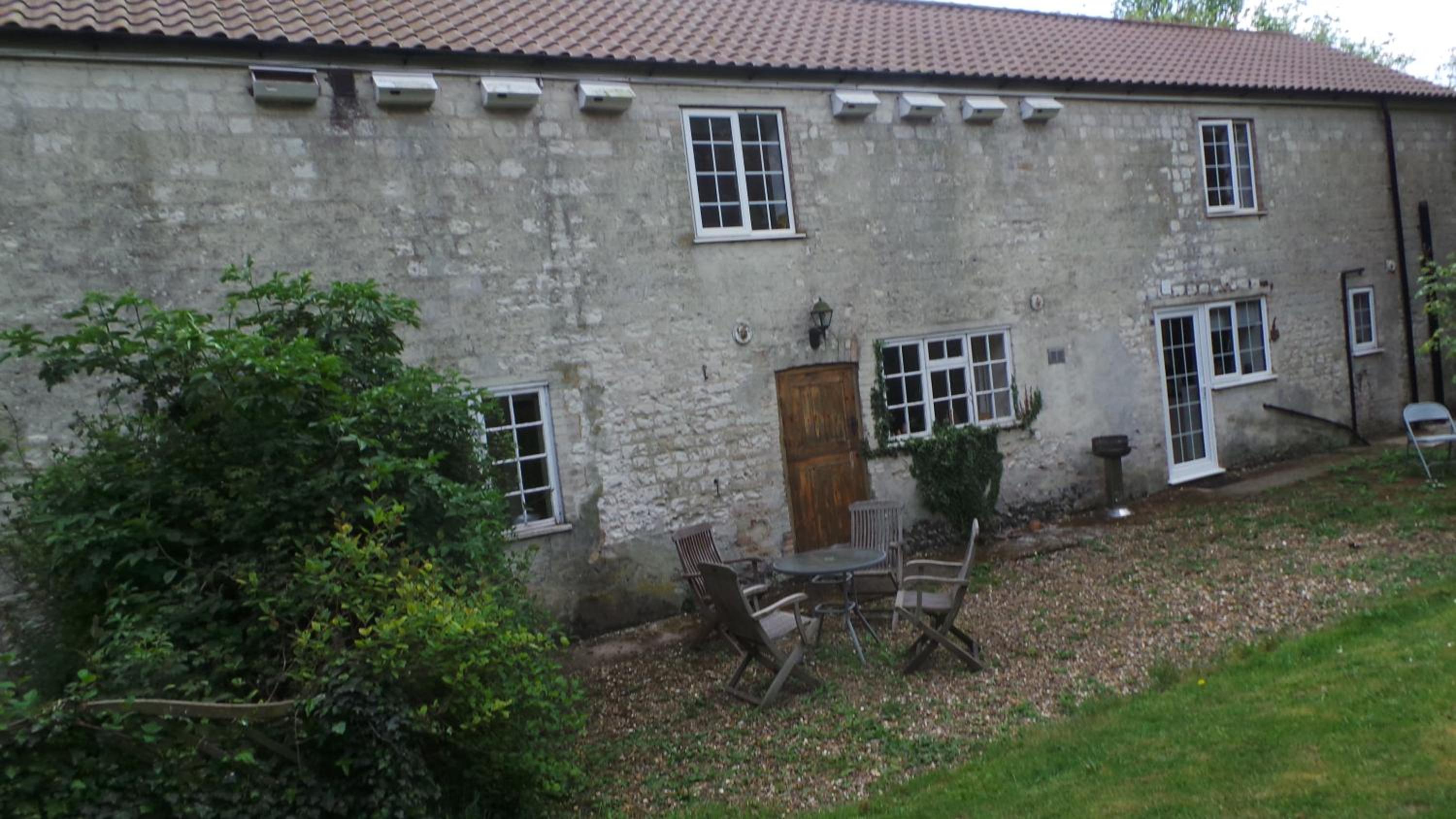 Bluebell and Appletree Cottages view 4