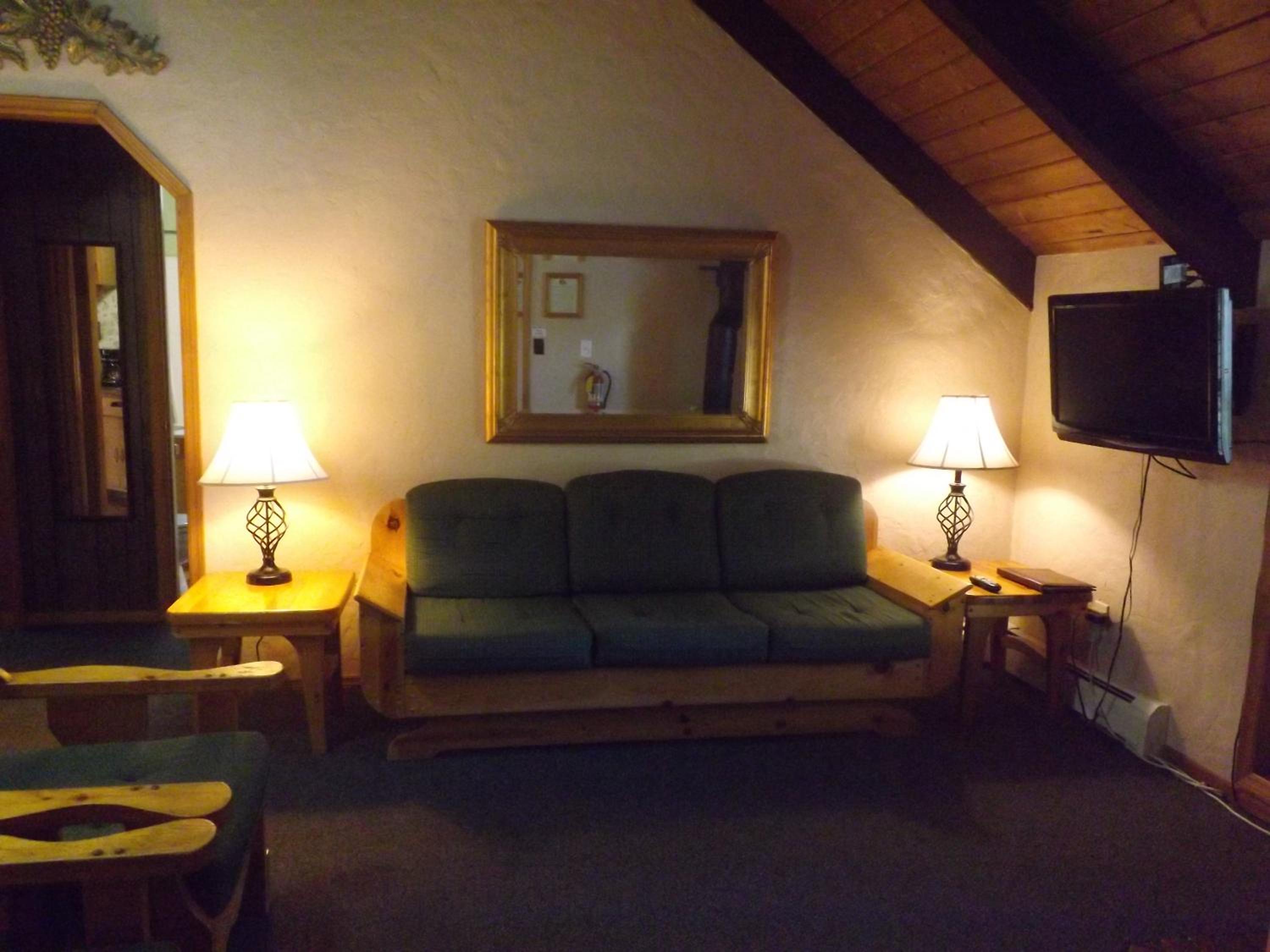 Arizona Mountain Inn & Cabins