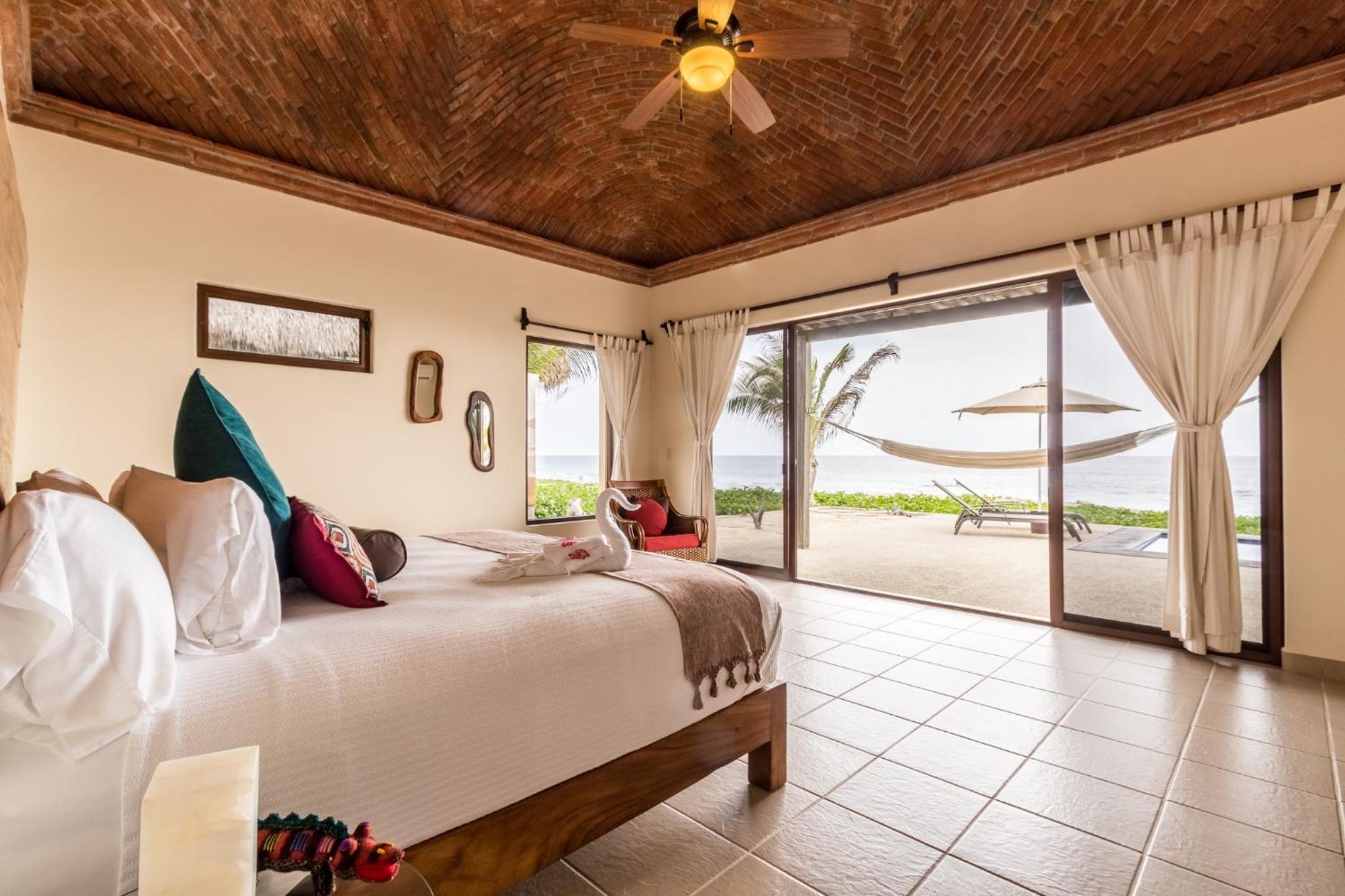 Vivo Resorts 73