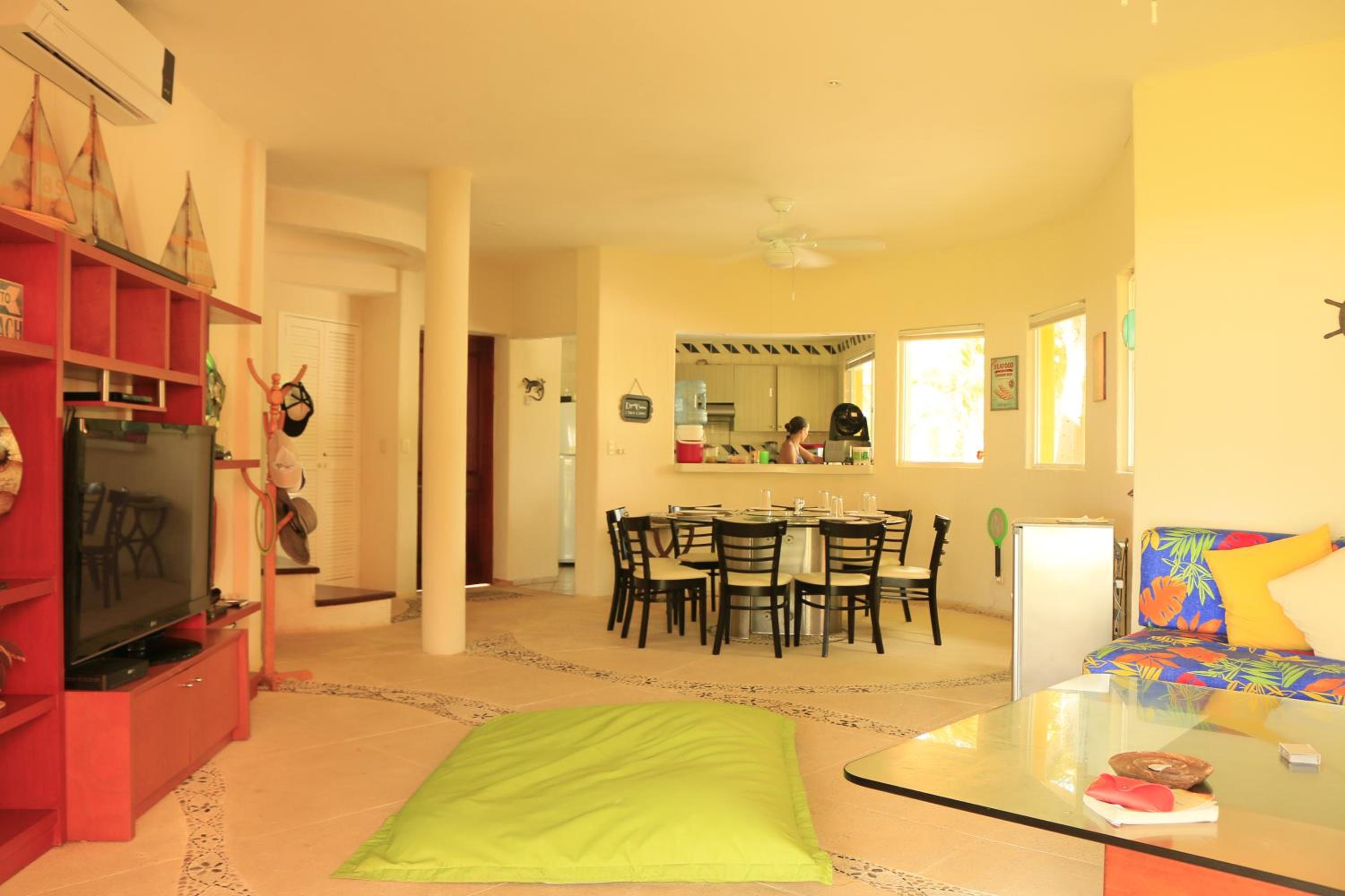 Photo 11