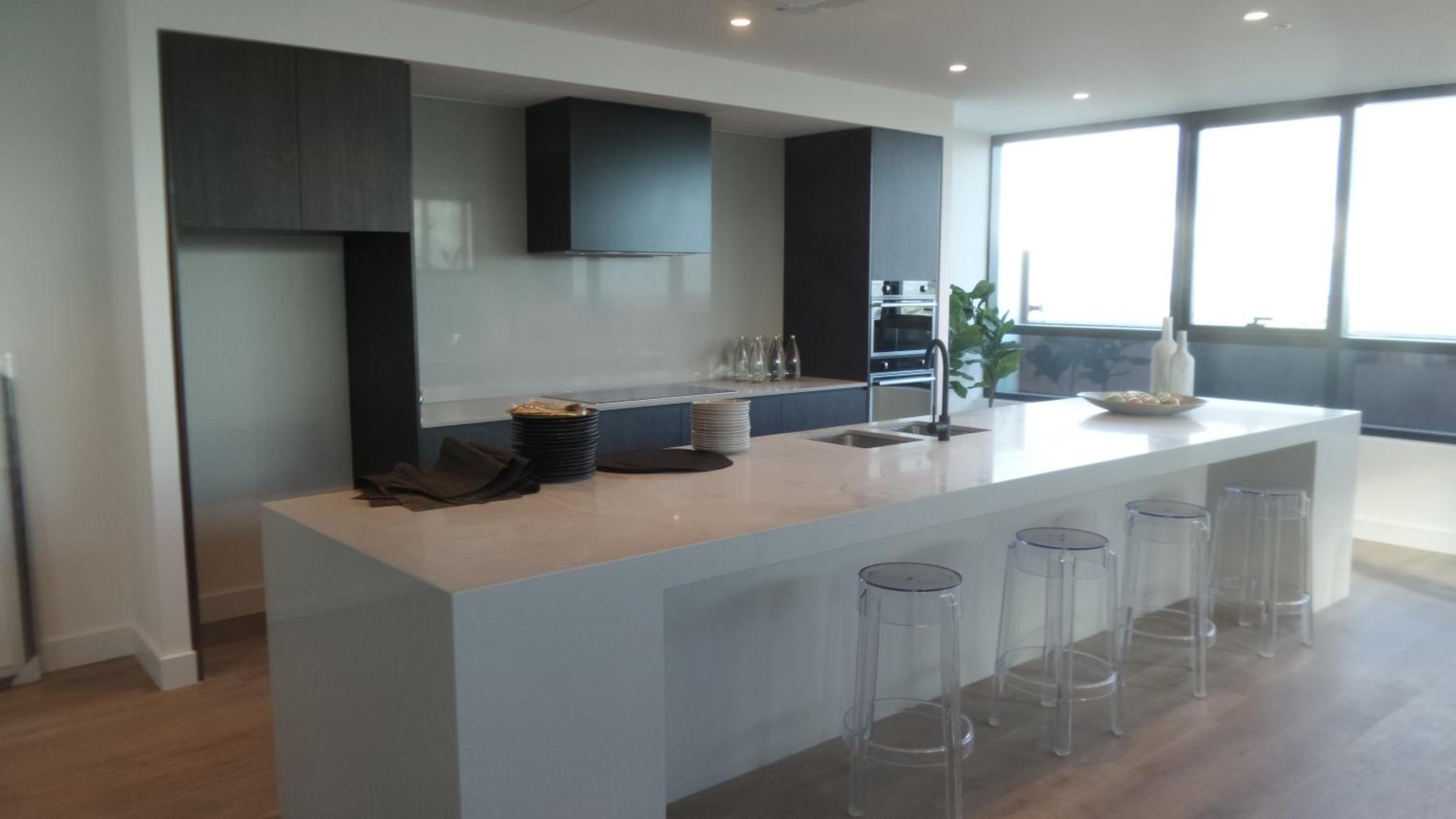 Whitehorse Towers Self Service Holiday Apartment