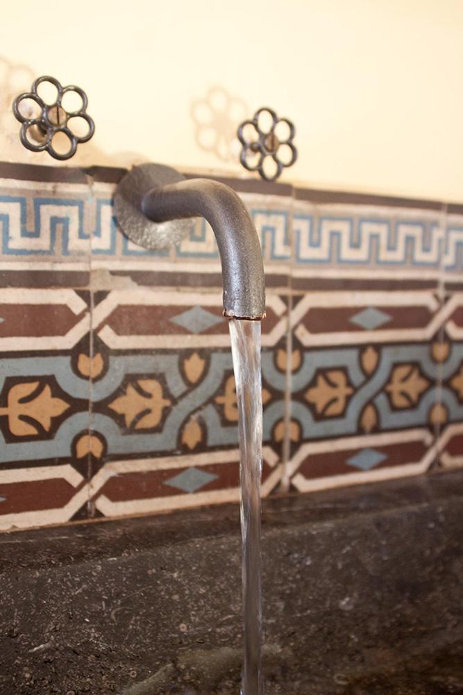 Das Trafohaus en Solingen — bathroom